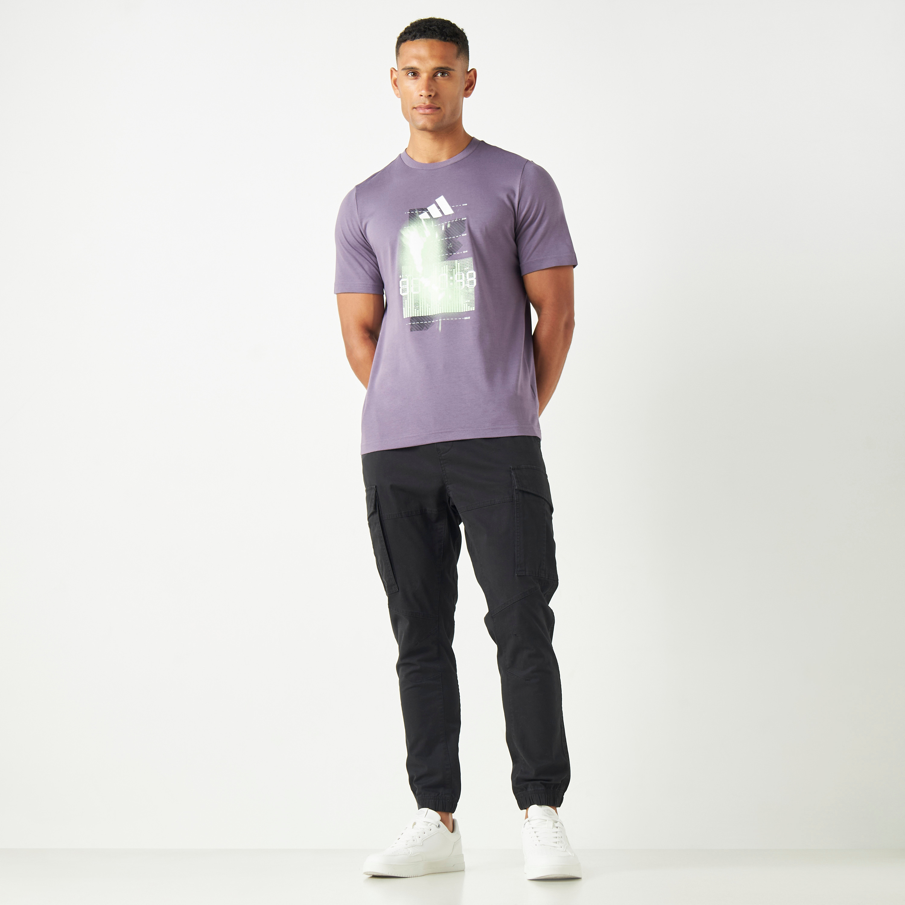 أديداس - تي شيرت جرافيكي هيت ايروريدي IN8296-men-clothing-sportswearandactivewear-tshirtsandpolos-image-2