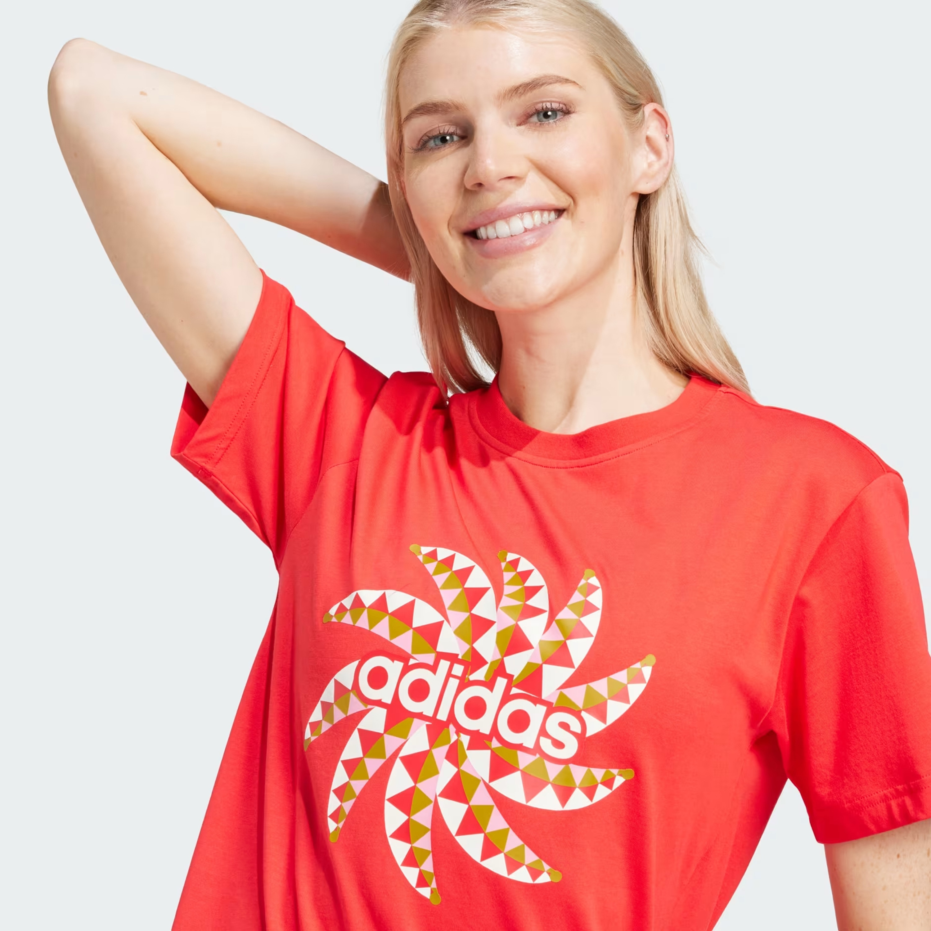 أديداس - تي شيرت جرافيكي اكس فارم ريو IQ4485-sports-women-clothing-tshirtsandvests-image-9