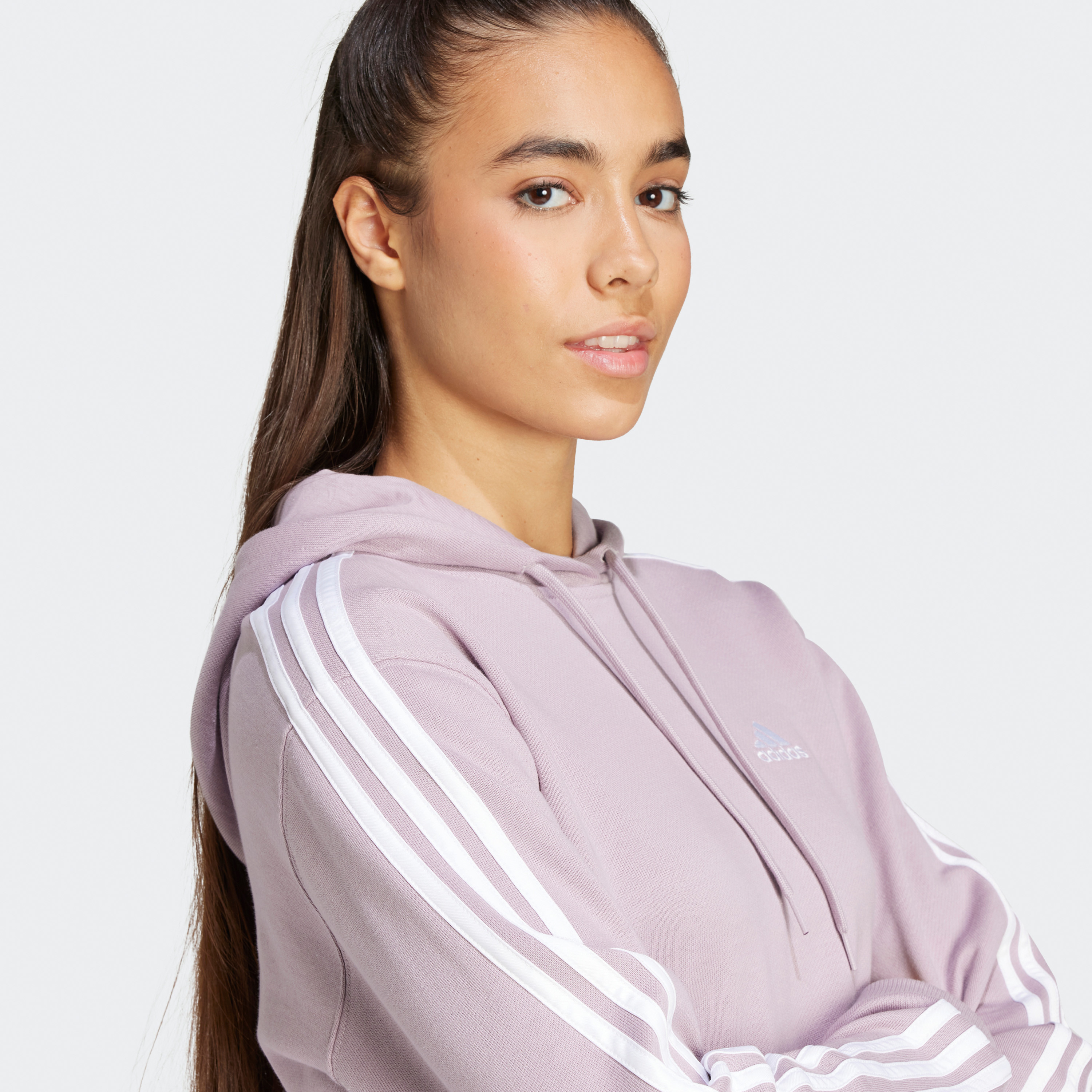 أديداس - هودي كروب ايسنشالز بثلاثة خطوط تيري فرنسي IR5396-sports-women-clothing-hoodiesandsweatshirts-image-6