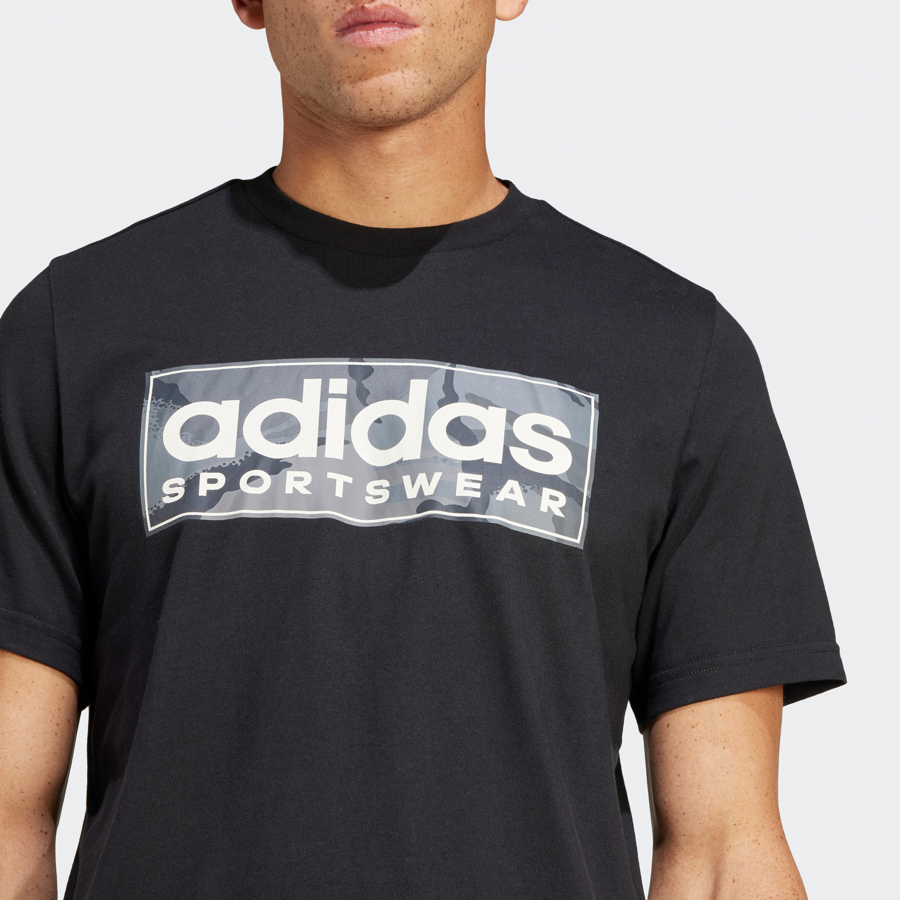 أديداس - تي شيرت جرافيكي بشعار خطي جيشي IN6473-men-clothing-sportswearandactivewear-tshirtsandpolos-image-13