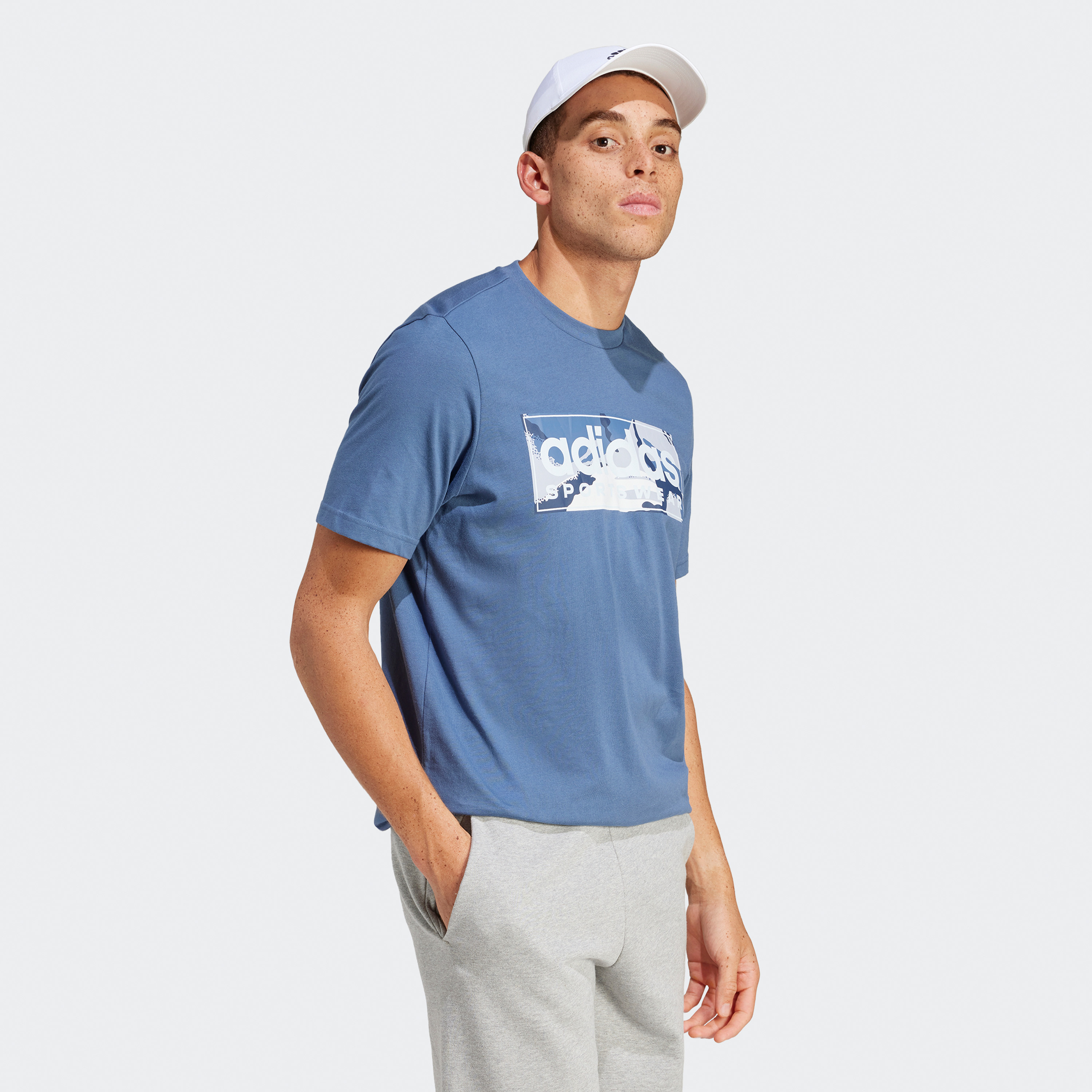 أديداس - تي شيرت جرافيكي بشعار خطي جيشي IN6473-men-clothing-sportswearandactivewear-tshirtsandpolos-image-19