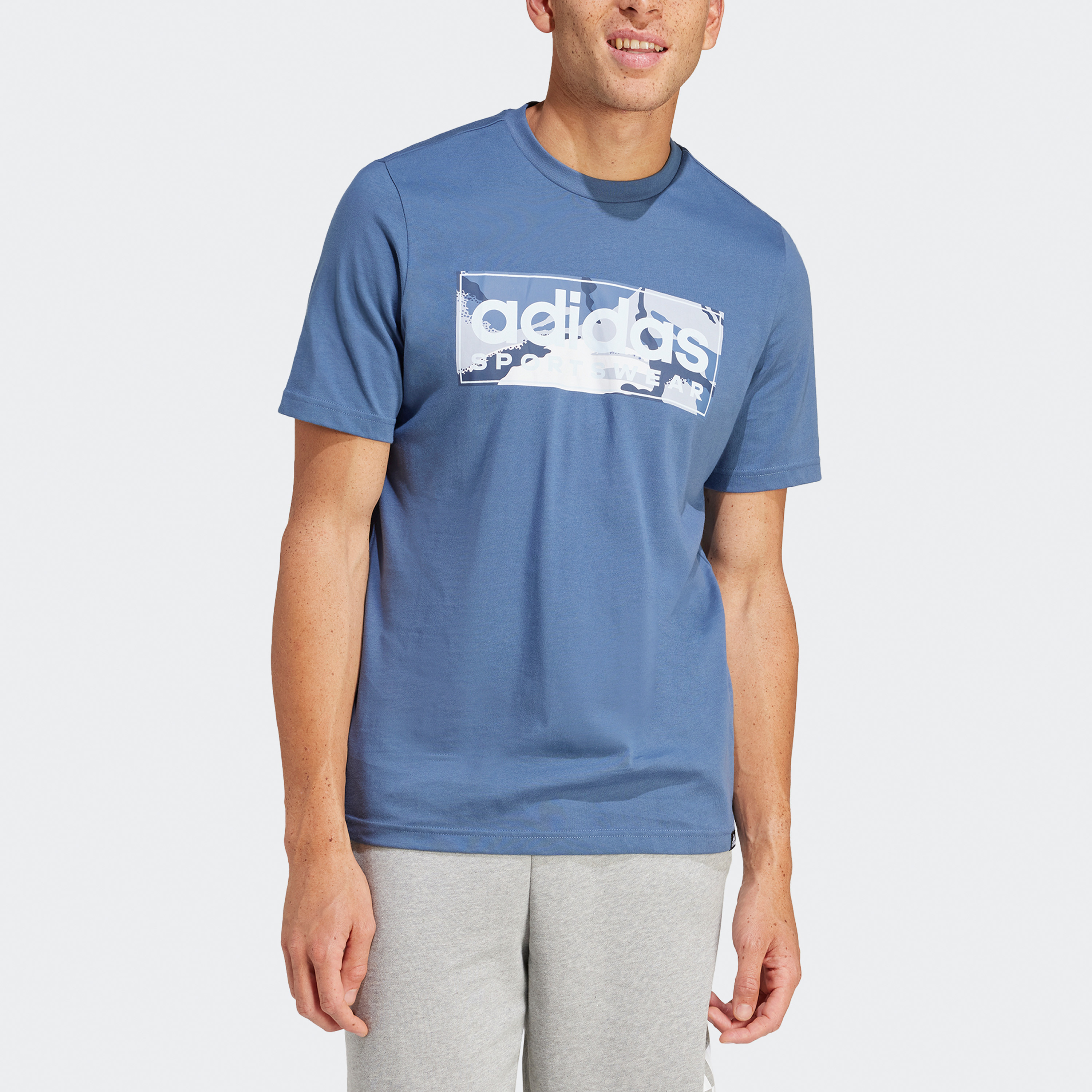 أديداس - تي شيرت جرافيكي بشعار خطي جيشي IN6473-men-clothing-sportswearandactivewear-tshirtsandpolos-image-20