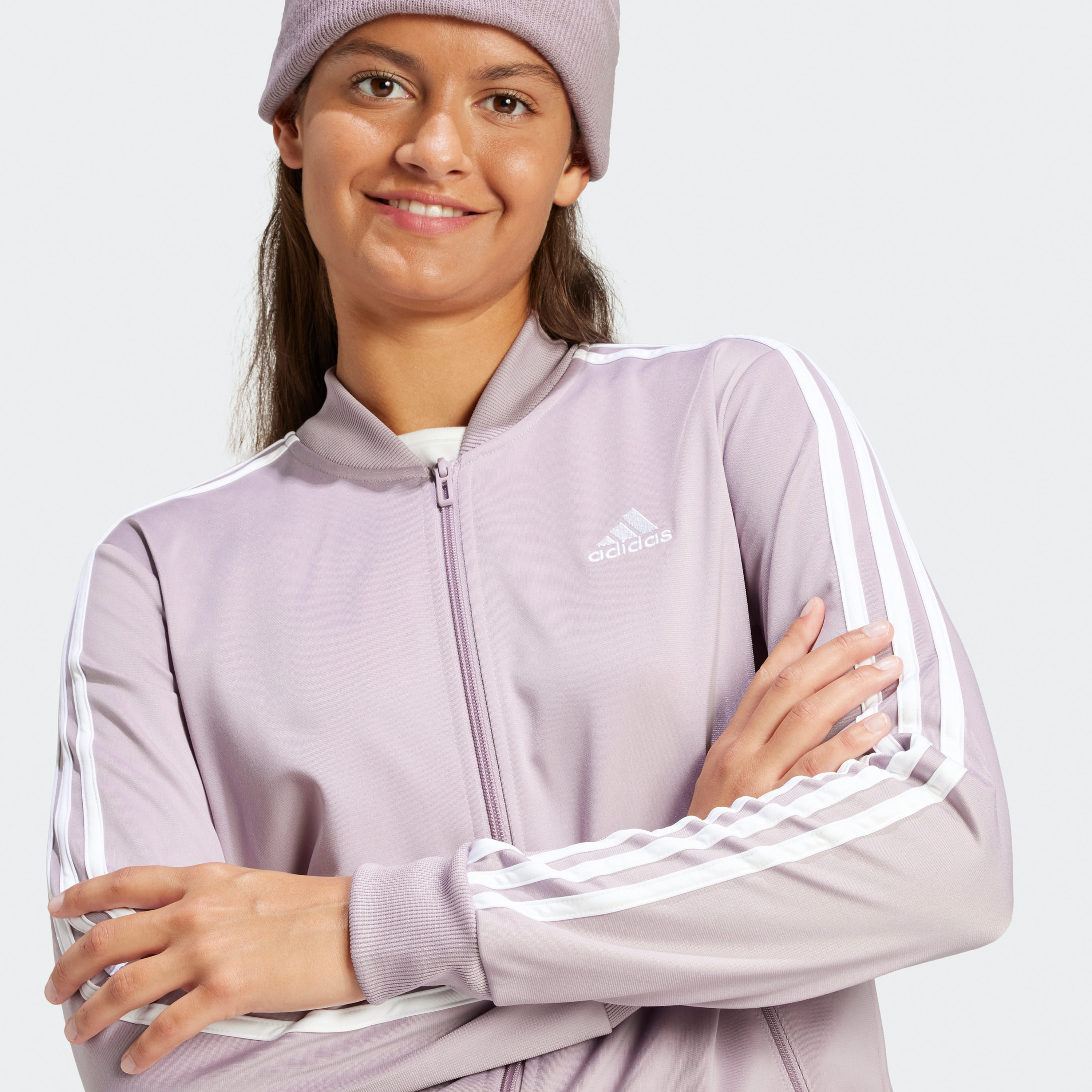أديداس - بدلة رياضة ايسنشالز بثلاثة خطوط IS0852-women-clothing-sportswearandactivewear-trackpantsandtracksuits-image-5