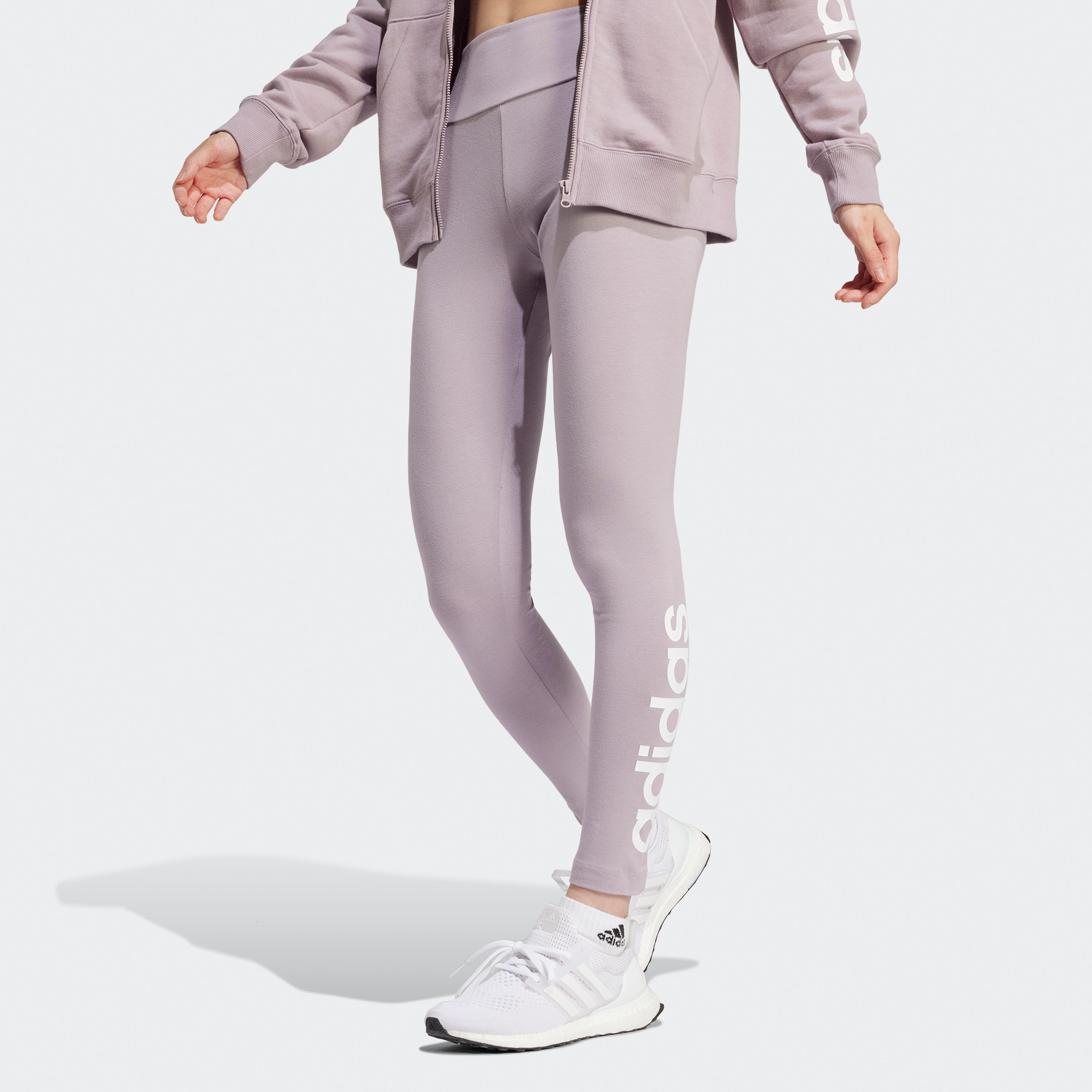 أديداس - ليقنز ايسنشال بخصر مرتفع وشعار IS2115-women-clothing-bottoms-leggings-image-1