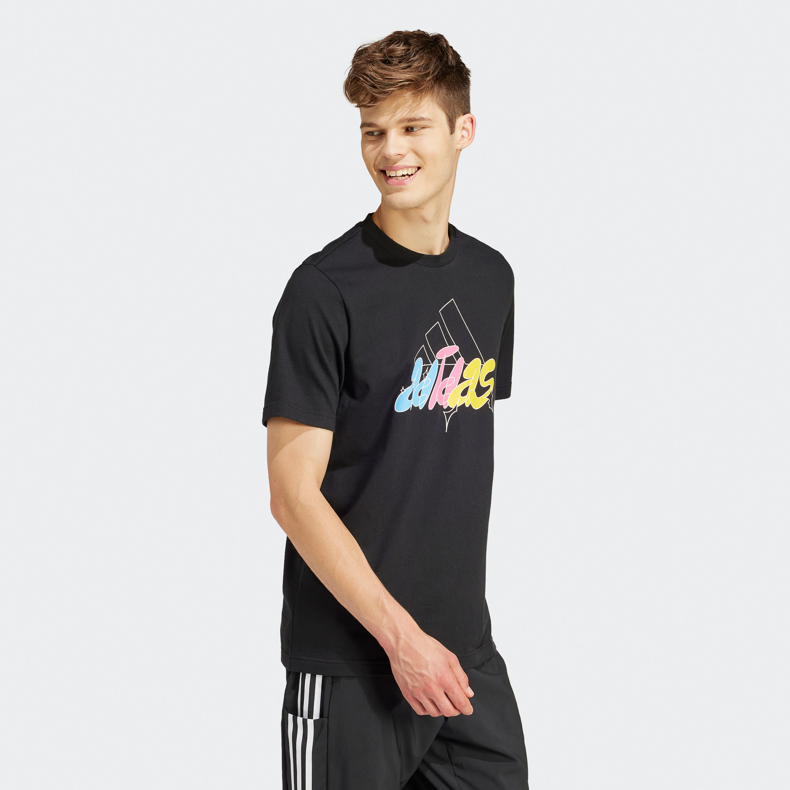 أديداس - تي شيرت جرافيكي بشعار مرسوم IN6245-men-clothing-sportswearandactivewear-tshirtsandpolos-image-11