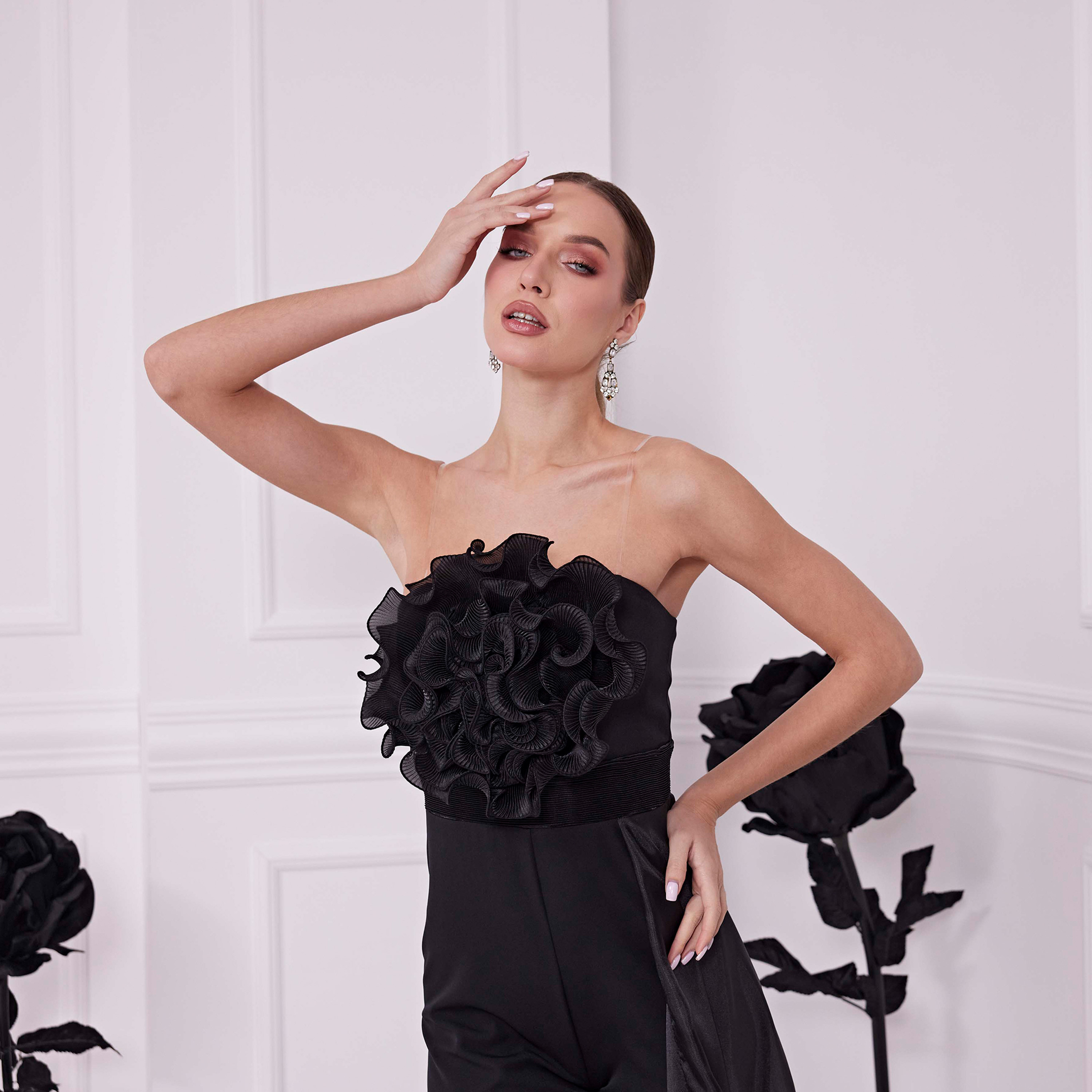 اسبيليا-  جمبسوت للنساء بدون حمالات  بوليستر مكشكش-women-clothing-jumpsuits-image-8