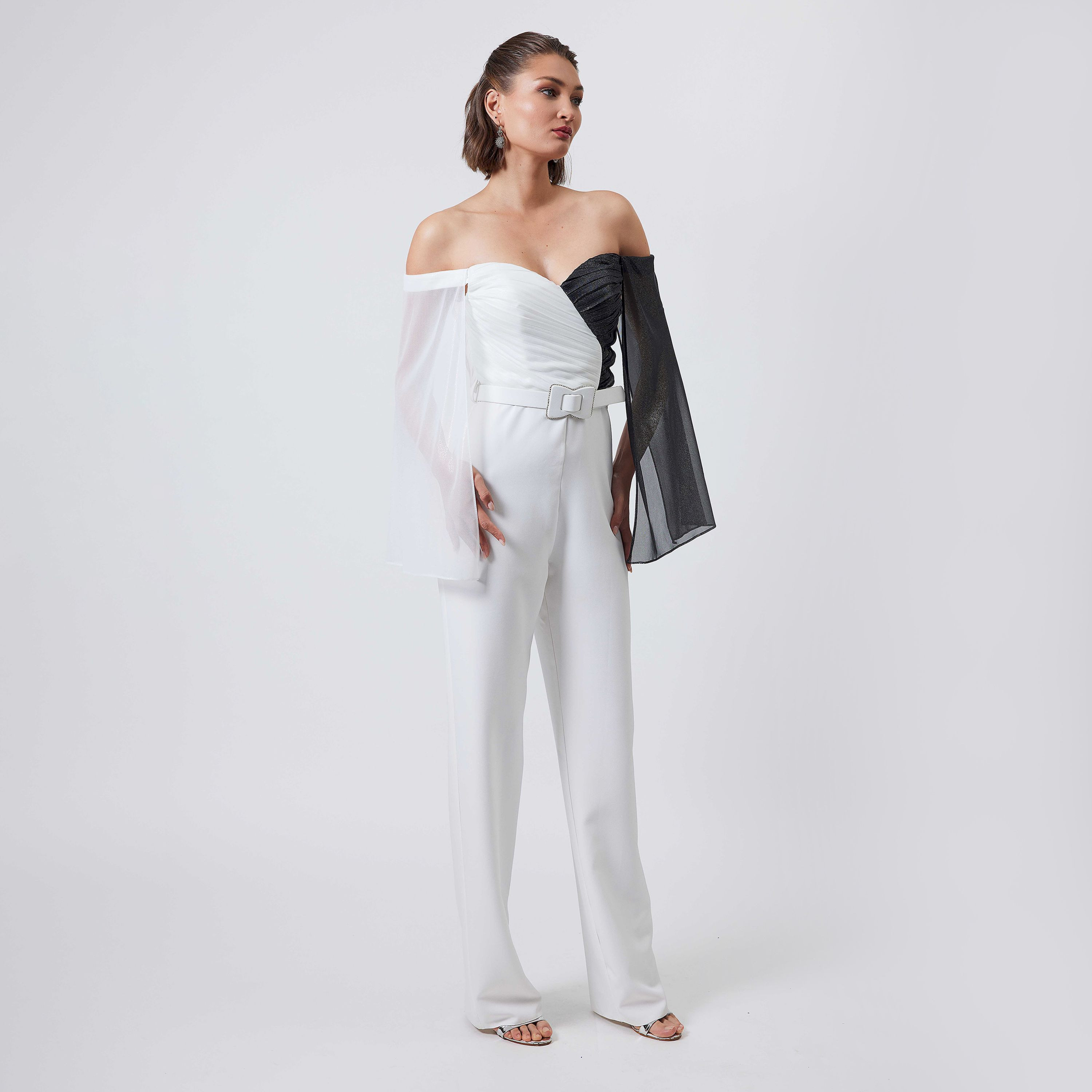 اسبيليا-  جمبسوت للنساء سادة  بوليستر برقبة مكشوفة وأكتاف مكشوفة وحزام-women-clothing-jumpsuits-image-3