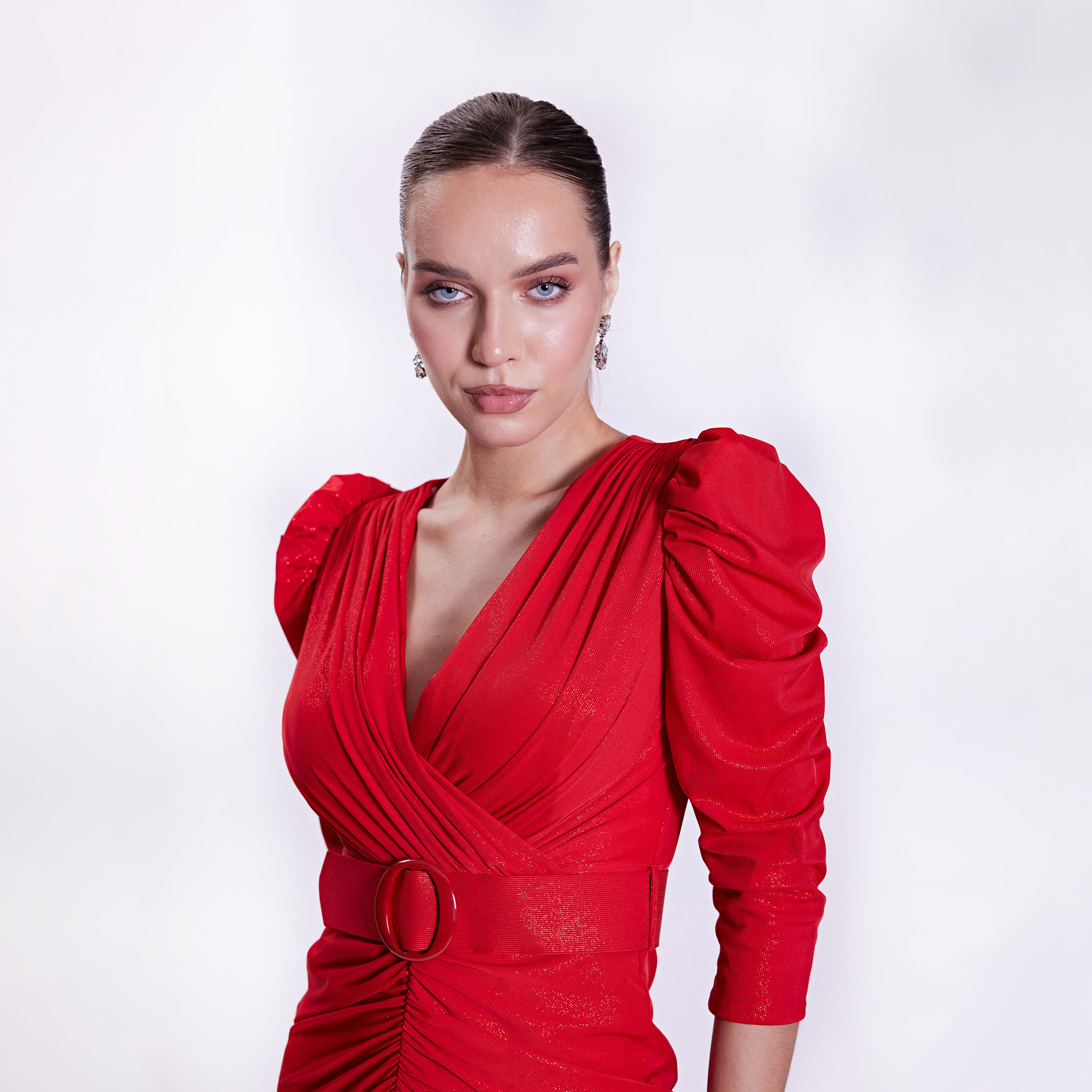 اسبيليا-  فستان للنساء متوسط ​​الطول  بوليستر برقبة على شكل حرف V وحزام-women-clothing-dresses-image-4