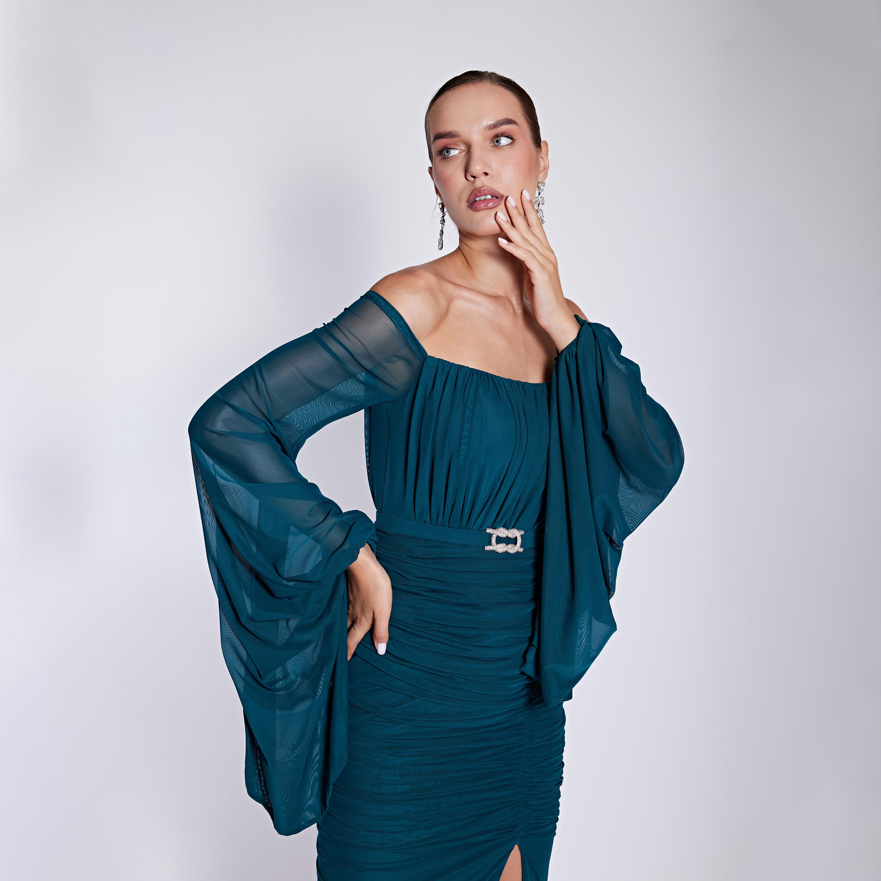 اسبيليا-  فستان ماكسي للنساء سادة  بوليستر برقبة مكشوفة وأكتاف مكشوفة وحزام-women-clothing-dresses-image-3