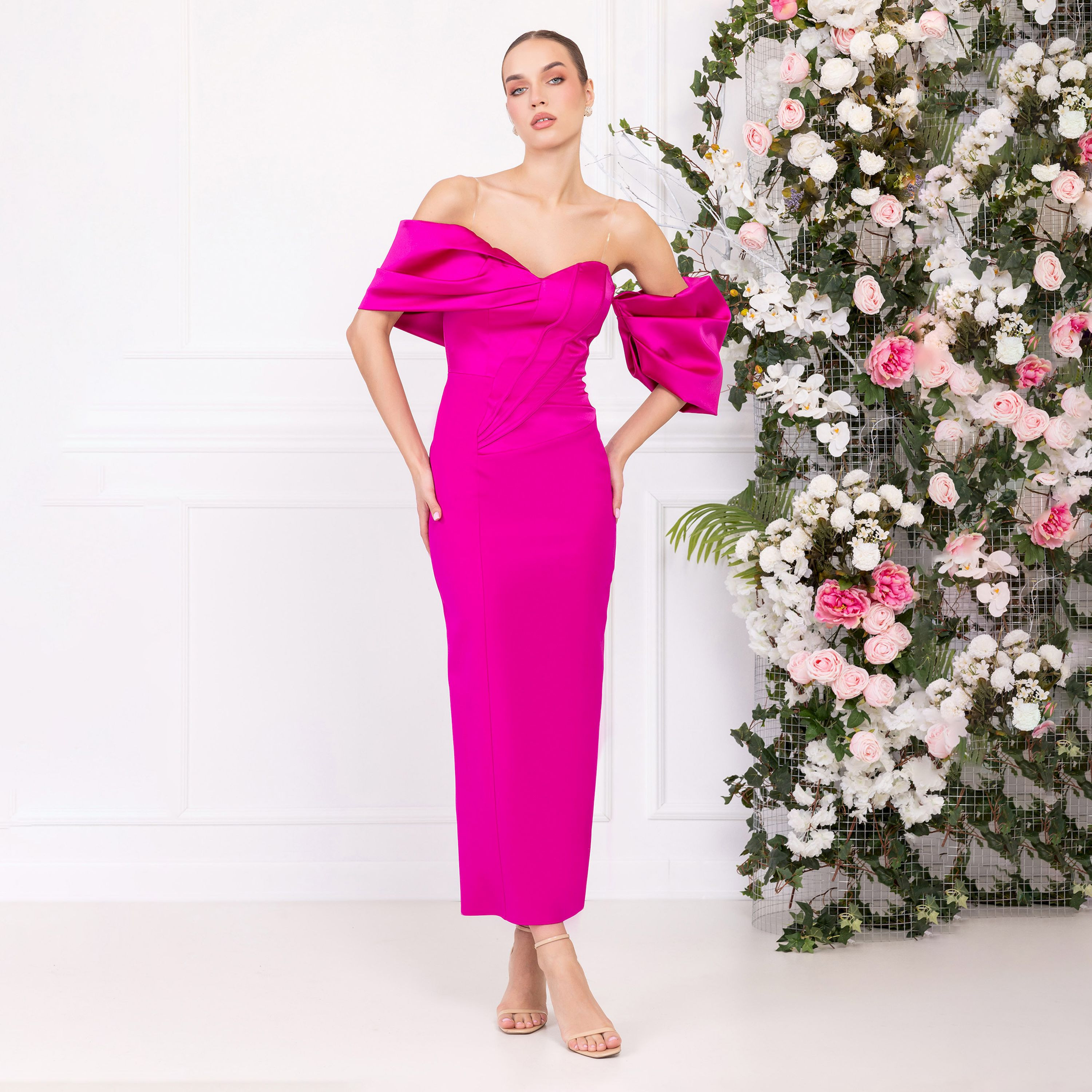 اسبيليا-  فستان ماكسي للنساء  بوليستر مطوي بياقة منخفضة ومفتوح الكتفين-women-clothing-dresses-image-4