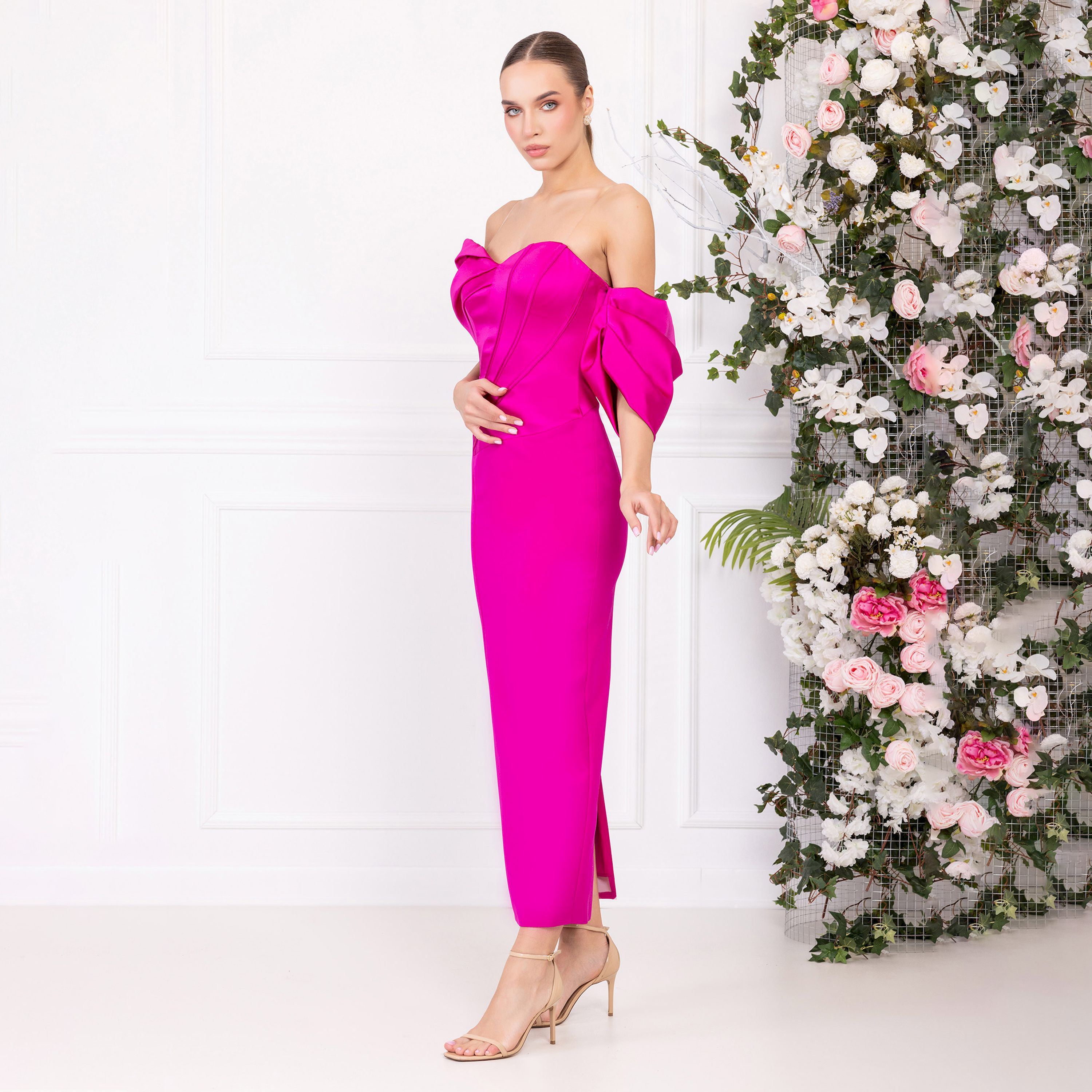 اسبيليا-  فستان ماكسي للنساء  بوليستر مطوي بياقة منخفضة ومفتوح الكتفين-women-clothing-dresses-image-5