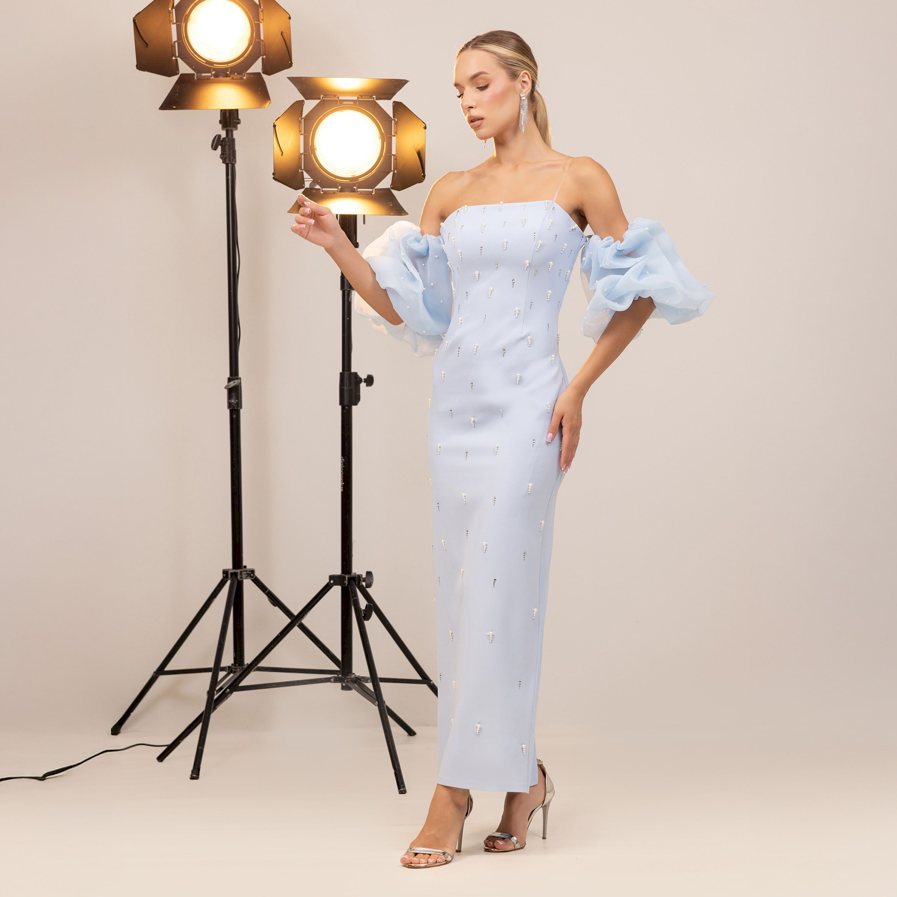 اسبيليا-  فستان ماكسي للنساء بدون حمالات بفتحة  بوليستر مزين-women-clothing-dresses-image-16