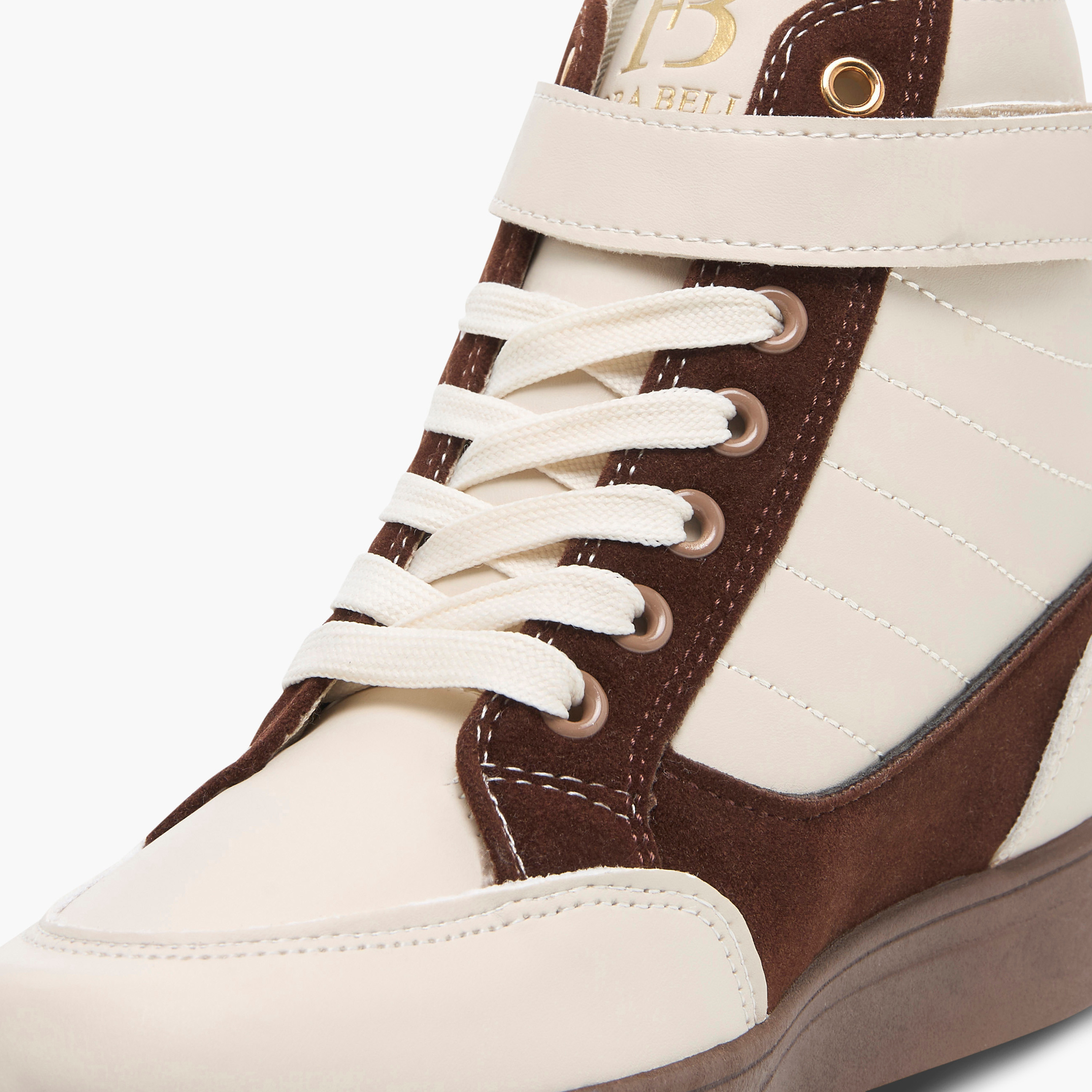 حذاء سنيكرز بشريط إغلاق لاصق وألواح من فلورا بيلا-women-shoes-sneakers-image-4