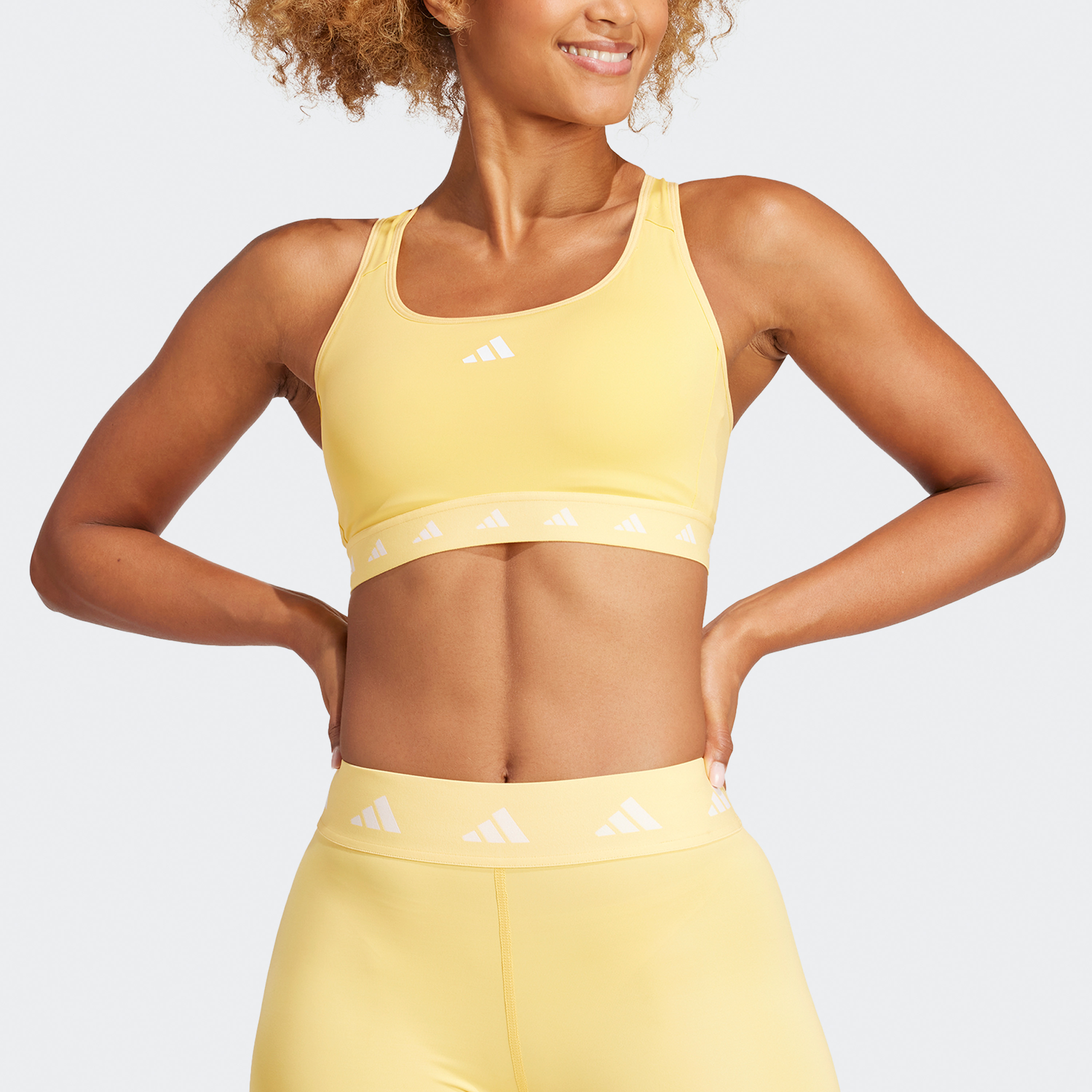 أديداس - حمالة صدر رياضية متوسطة الدعم تيكفيت باوررياكت IT6645-sports-women-clothing-sportsbras-image-12
