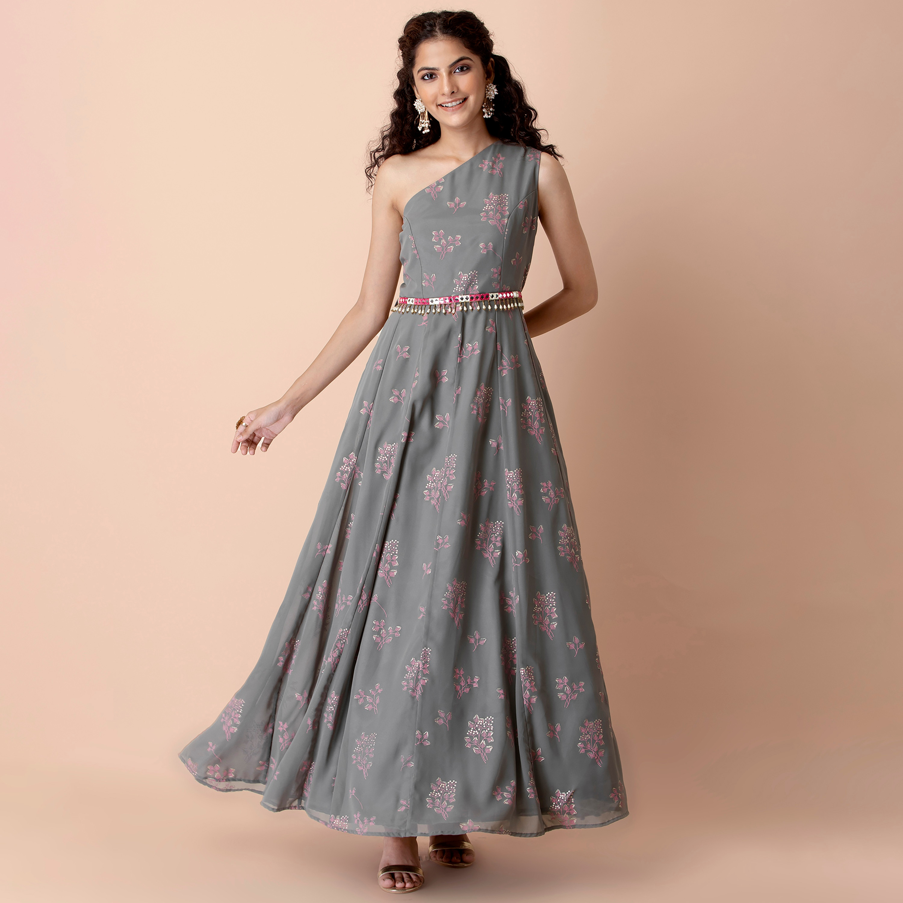 فستان ماكسي إثنيك جورجيت بحزام وزھور بكتف واحد من إنديا مع ميرار وورك-women-clothing-ethnicwear-dresses-image-1
