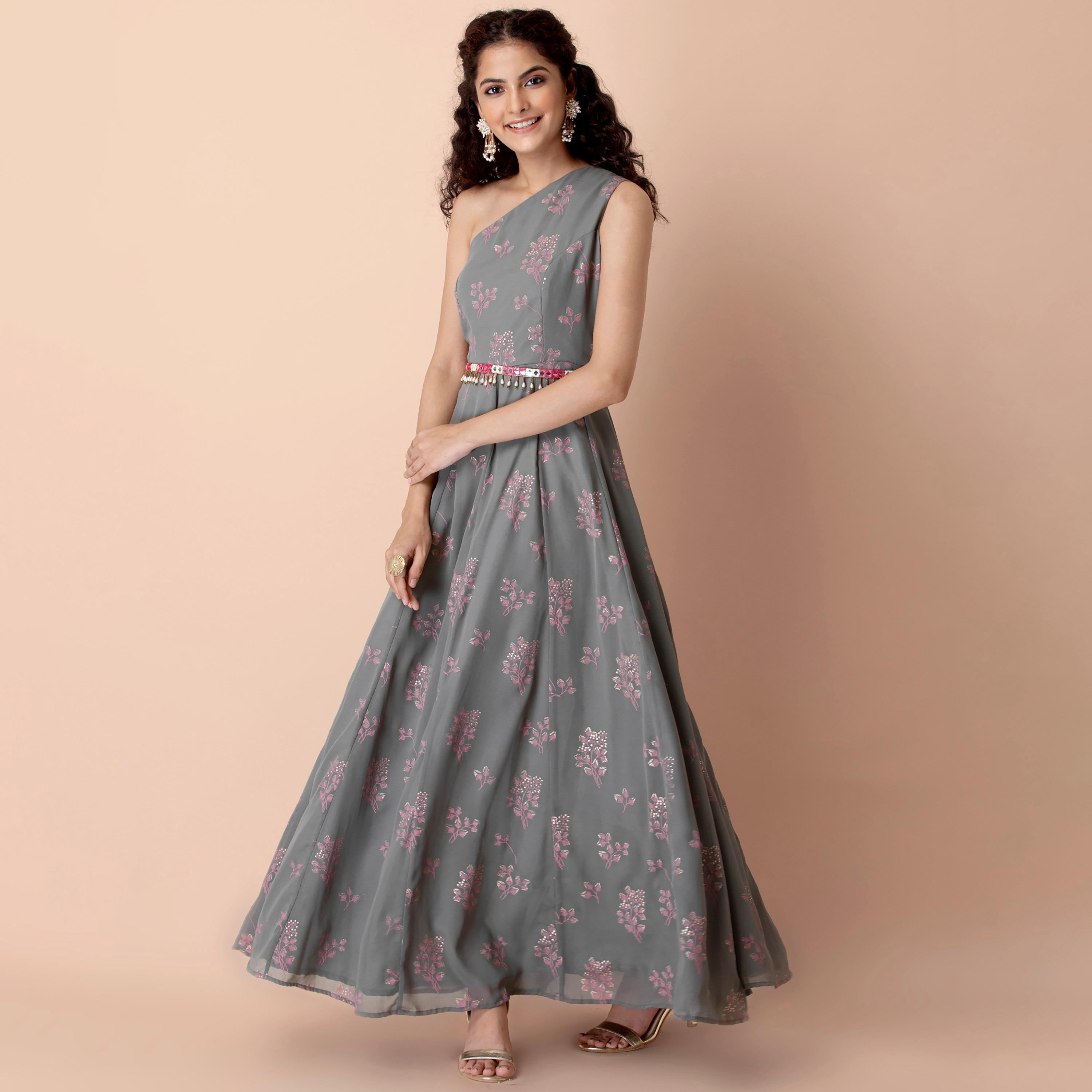 فستان ماكسي إثنيك جورجيت بحزام وزھور بكتف واحد من إنديا مع ميرار وورك-women-clothing-ethnicwear-dresses-image-2