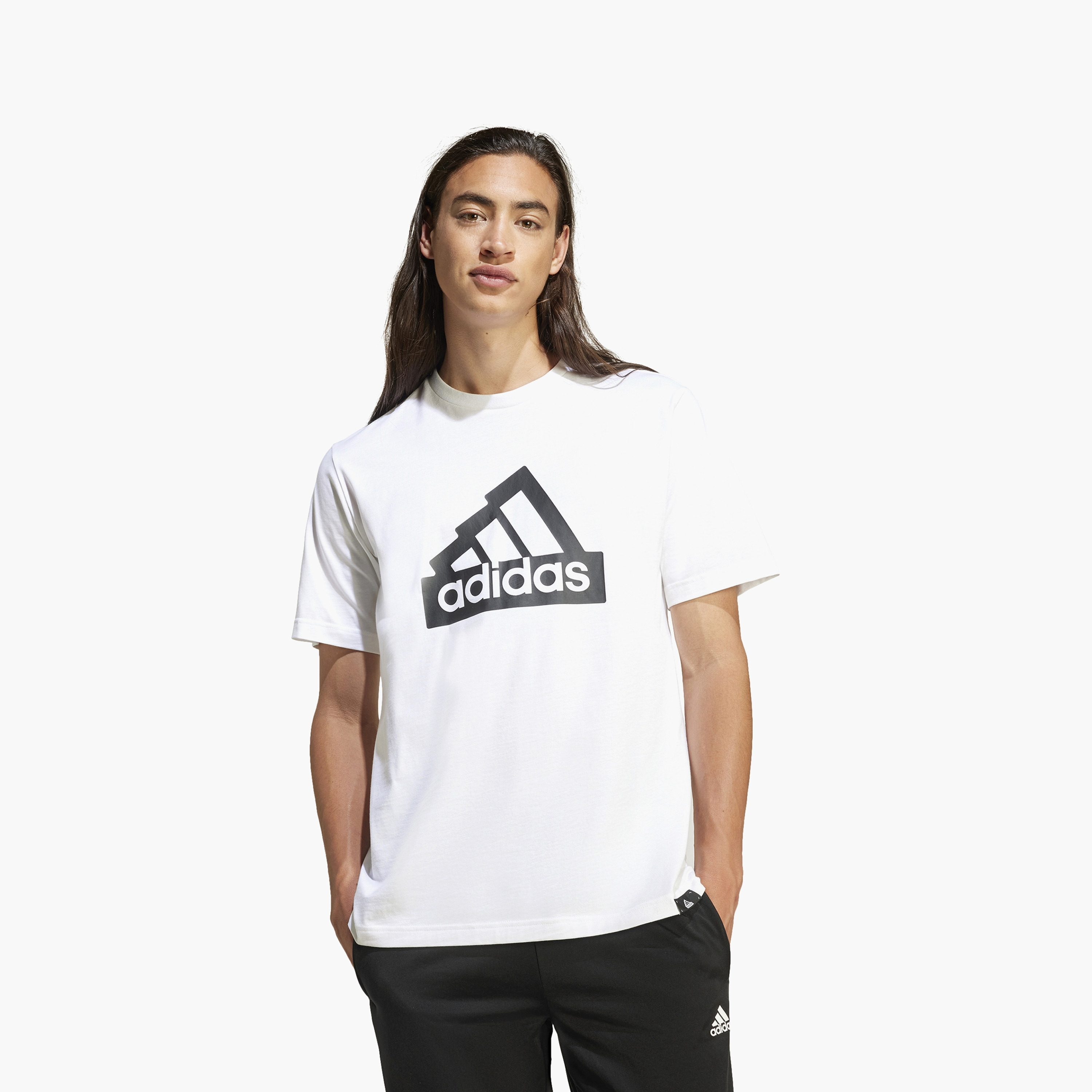 adidas Men's Modern Essentials Graphic T-Shirt | OE-men-clothing-sportswearandactivewear-tshirtsandpolos-image-1