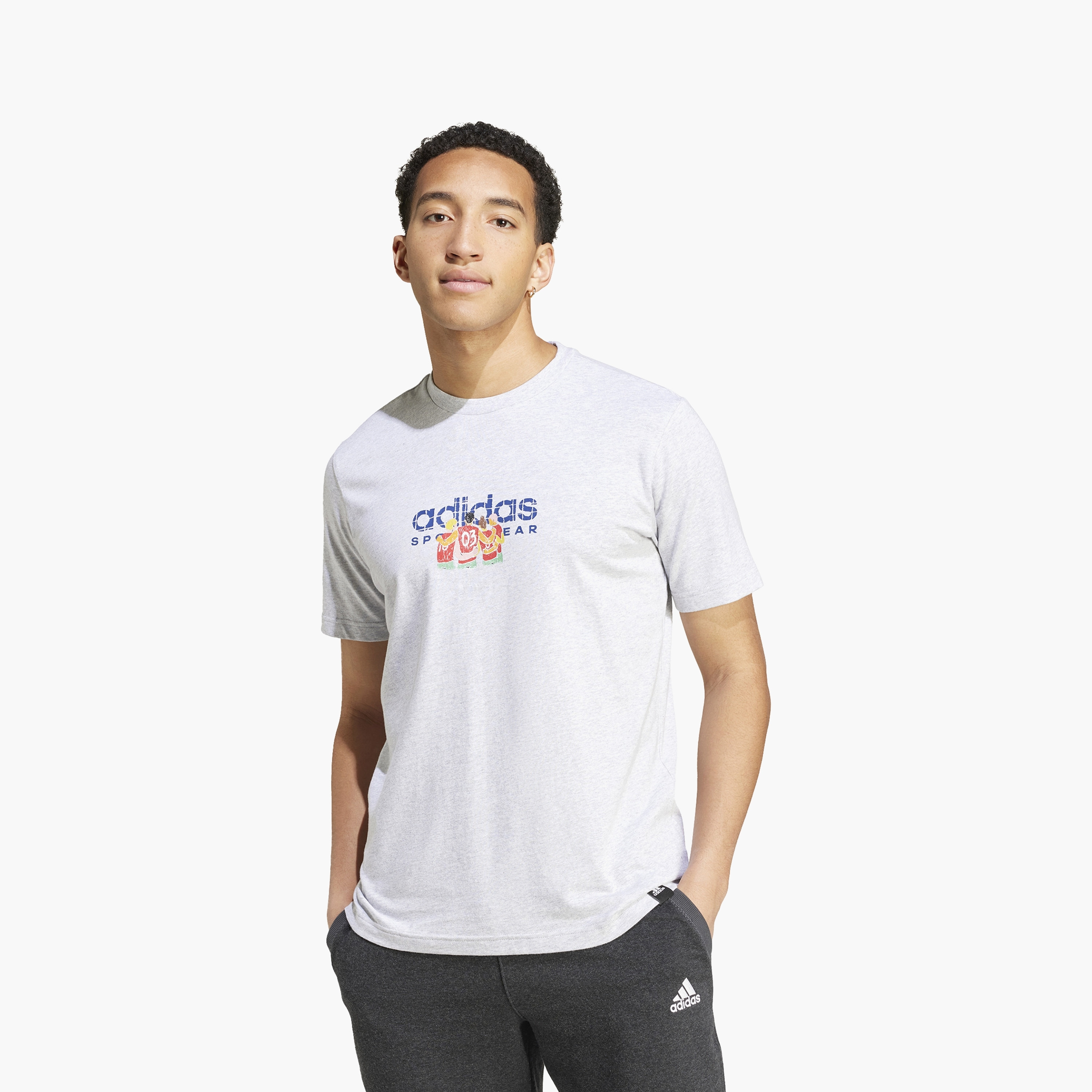 تيشيرت برسومات كودز لاينر للرجال من أديداس | OE-men-clothing-sportswearandactivewear-tshirtsandpolos-image-1