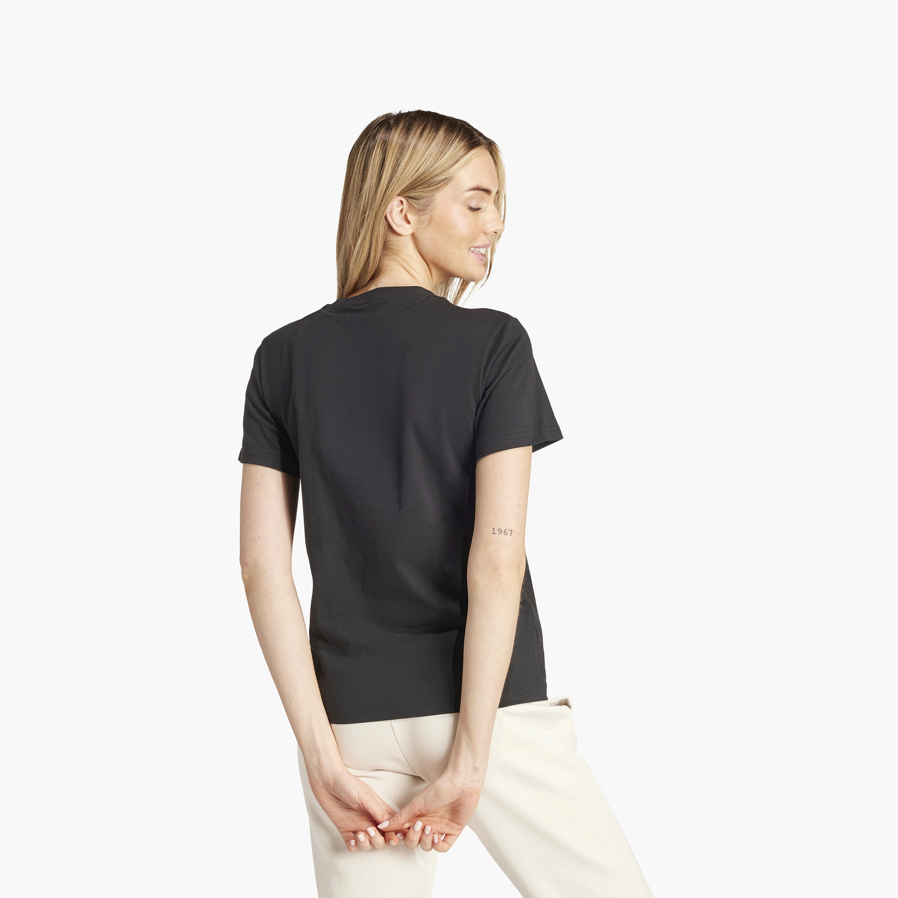 تيشيرت كولجيت جرافيك للنساء من اديداس IW2748 | OE-sports-women-clothing-tshirtsandvests-image-5