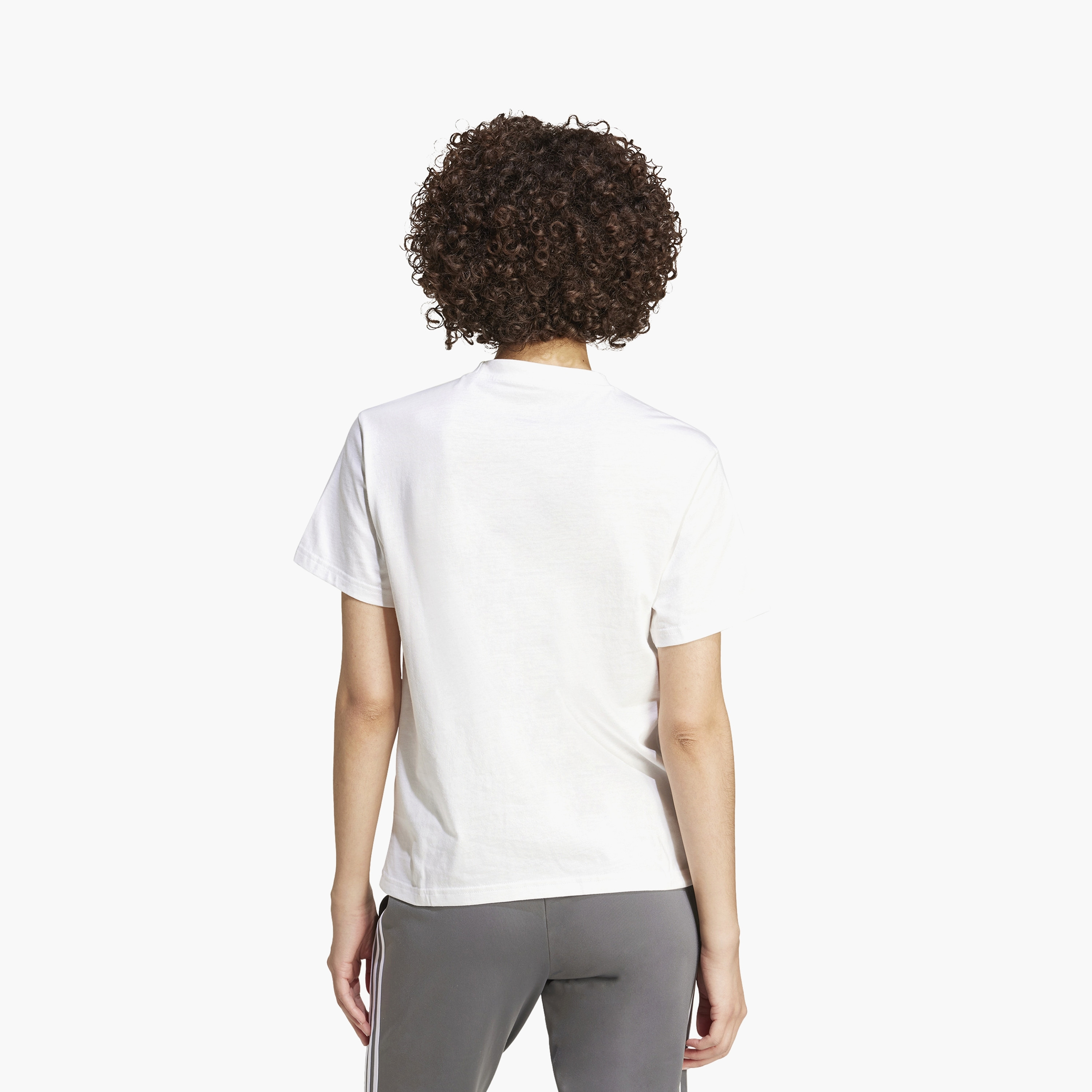 تيشيرت نسائي بشعار اكسبريس من أديداس | OE-women-clothing-tshirts-image-5