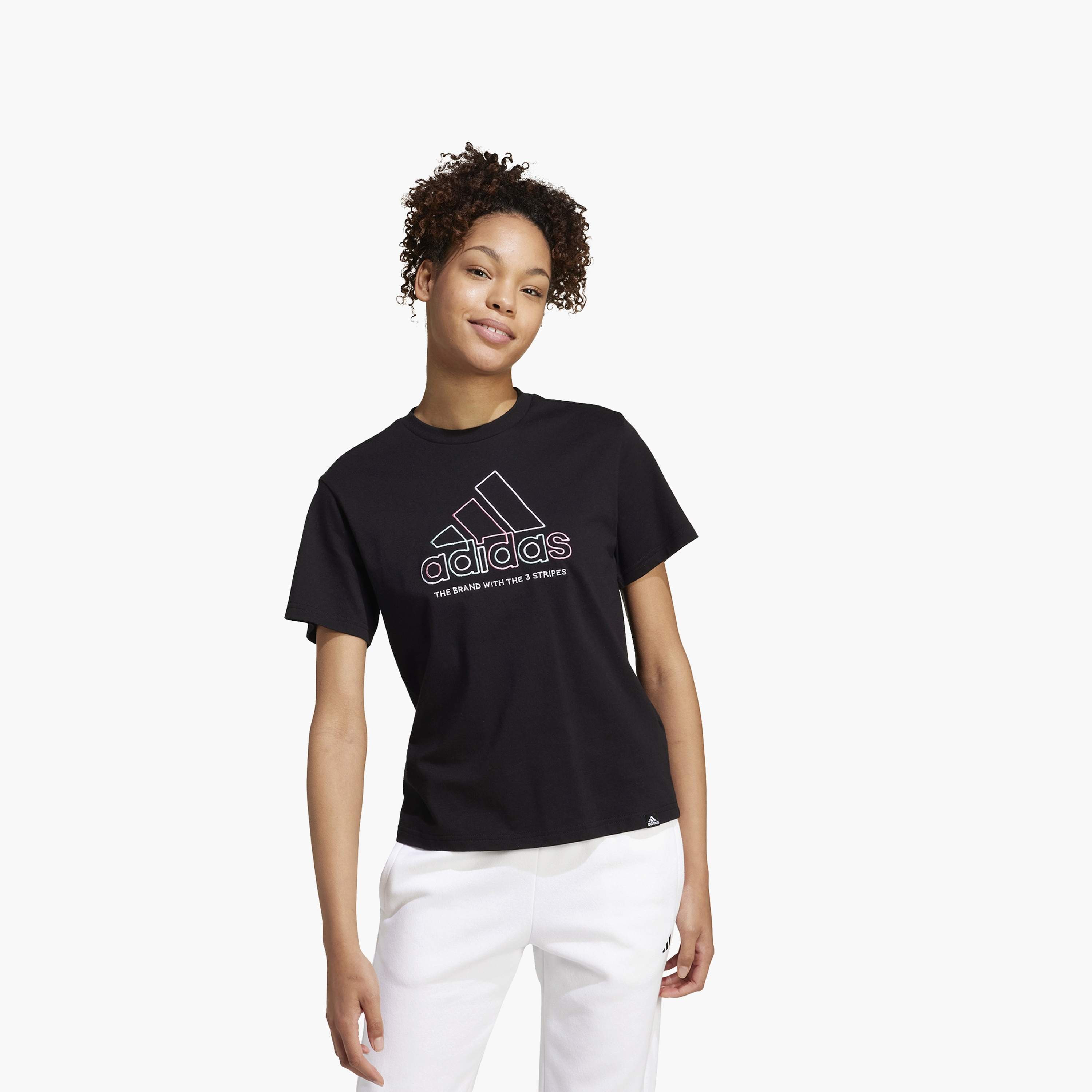 تيشيرت نسائي بشعار اكسبريس من أديداس | OE-women-clothing-tshirts-image-7