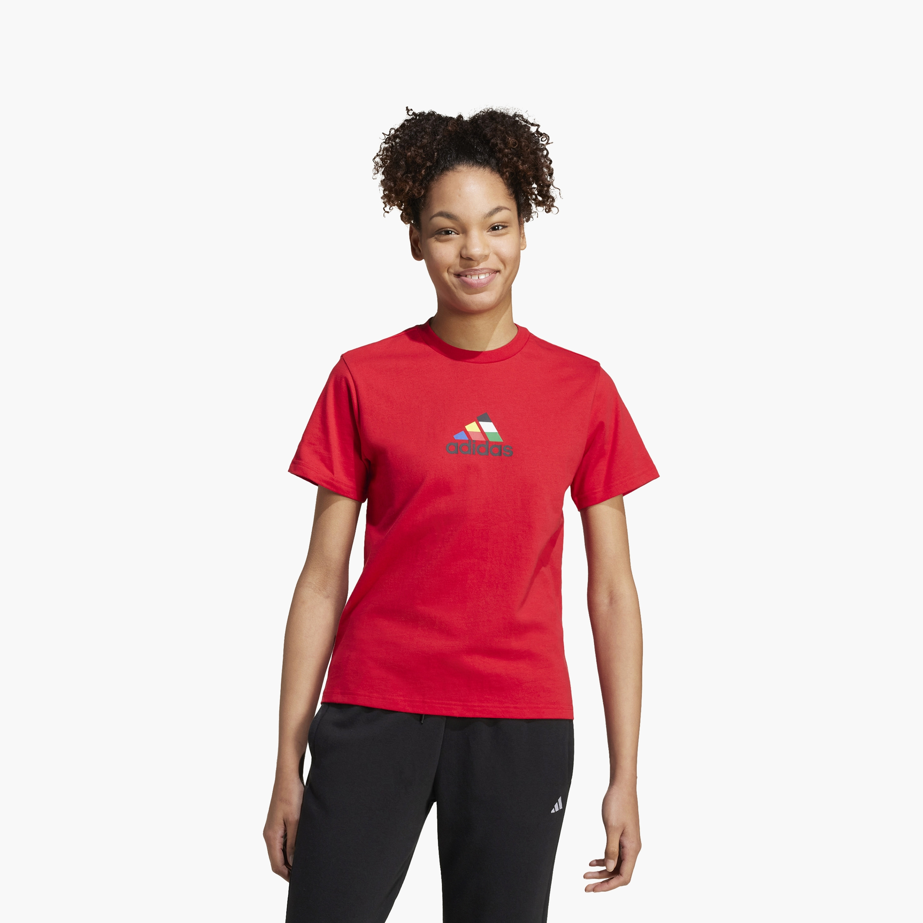 تي شيرت برسوم جرافيك ذو هاوس أوف تيرو نيشنز من أديداس | OE-sports-women-clothing-tshirtsandvests-image-7