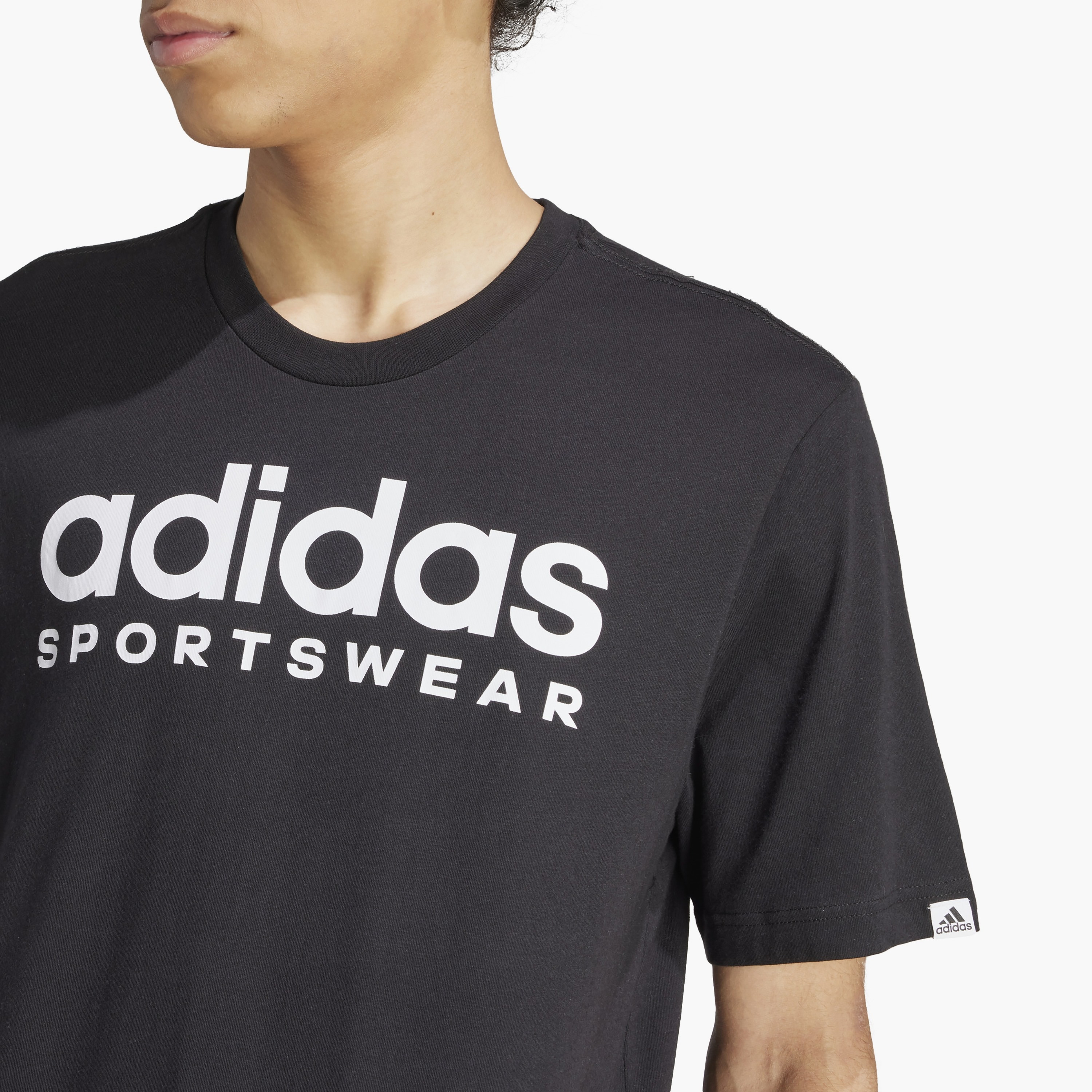 تيشيرت برسومات أديداس للرجال من أديداس | OE-men-clothing-sportswearandactivewear-tshirtsandpolos-image-3