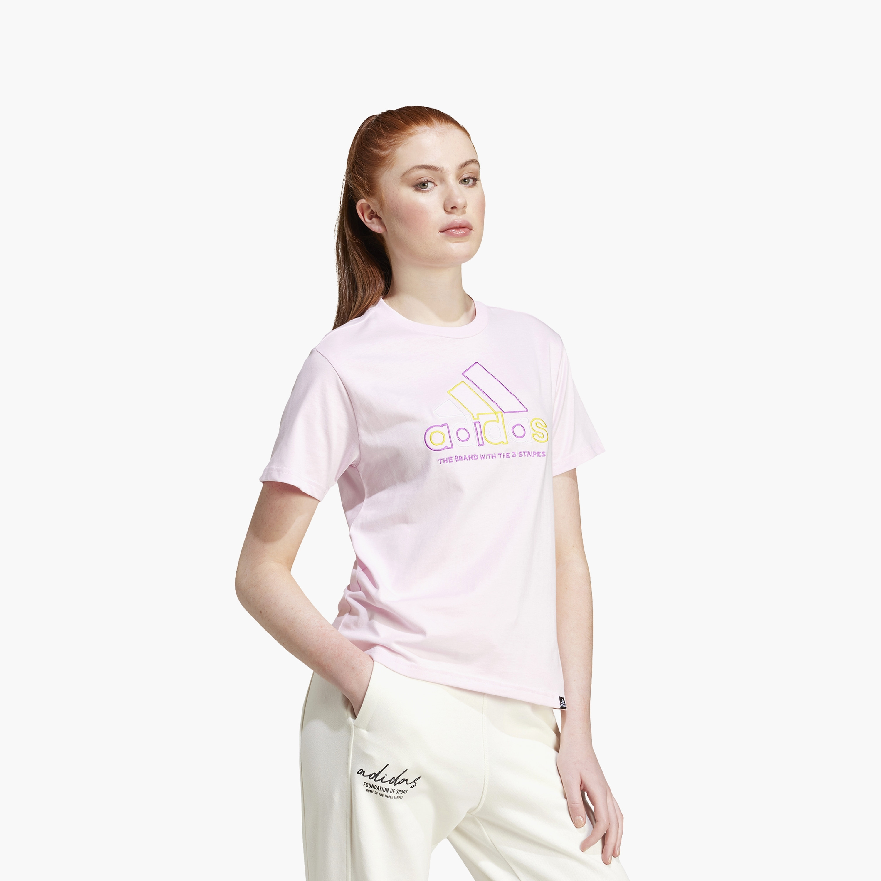 تيشيرت نسائي بشعار اكسبريس من أديداس | OE-women-clothing-tshirts-image-14