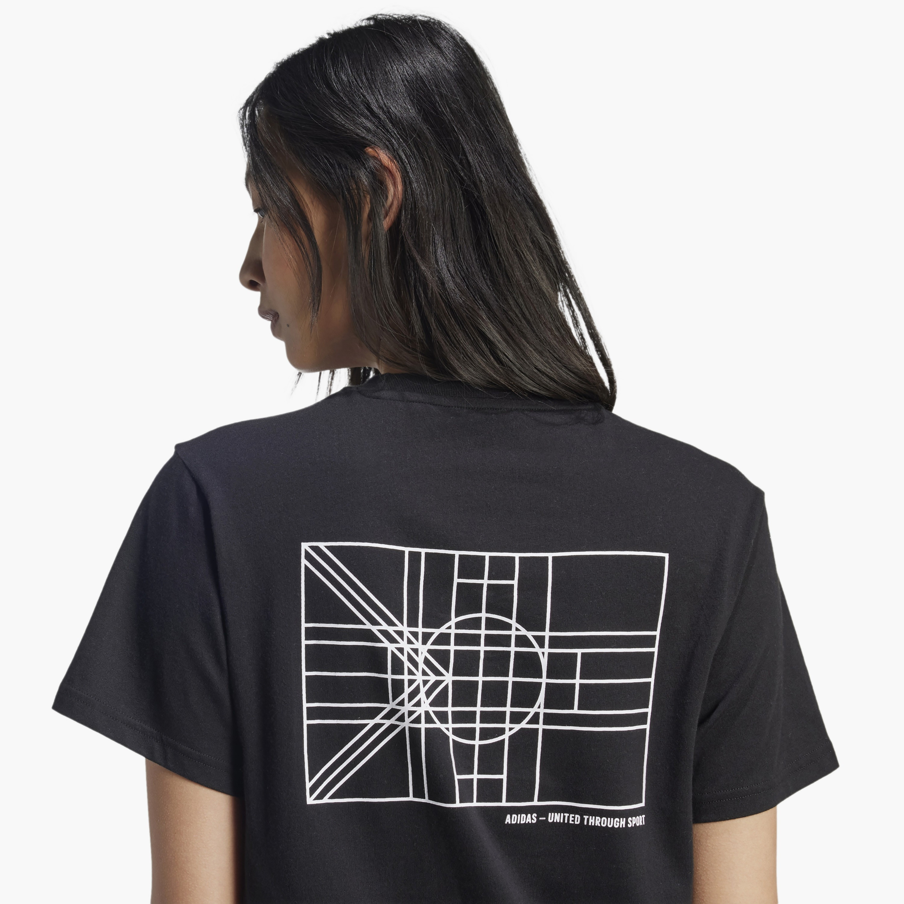 تي شيرت برسوم جرافيك ذو هاوس أوف تيرو نيشنز من أديداس | OE-sports-women-clothing-tshirtsandvests-image-16
