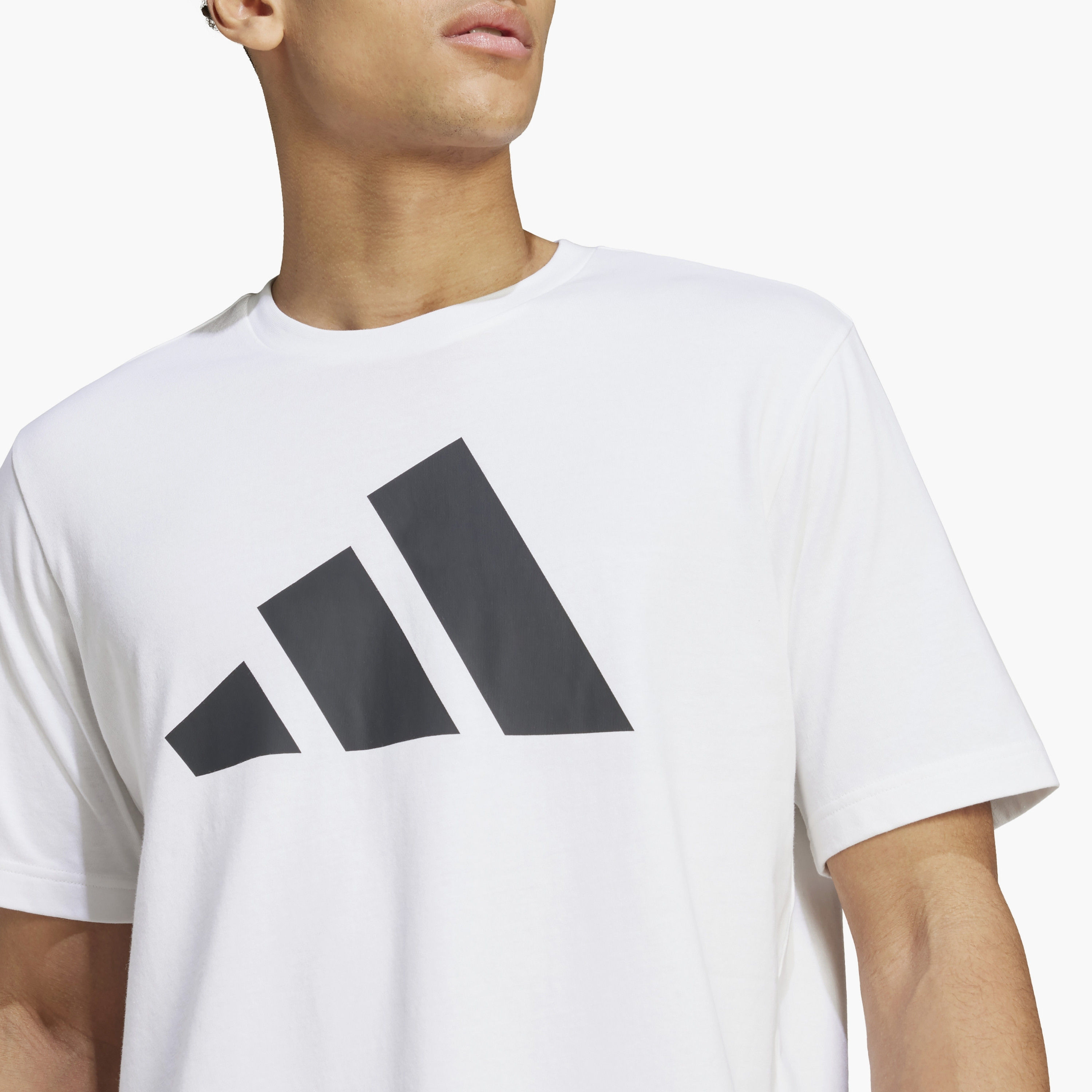 adidas Men's Pwr 3 Graphic T-Shirt | OE-men-clothing-sportswearandactivewear-tshirtsandpolos-image-3
