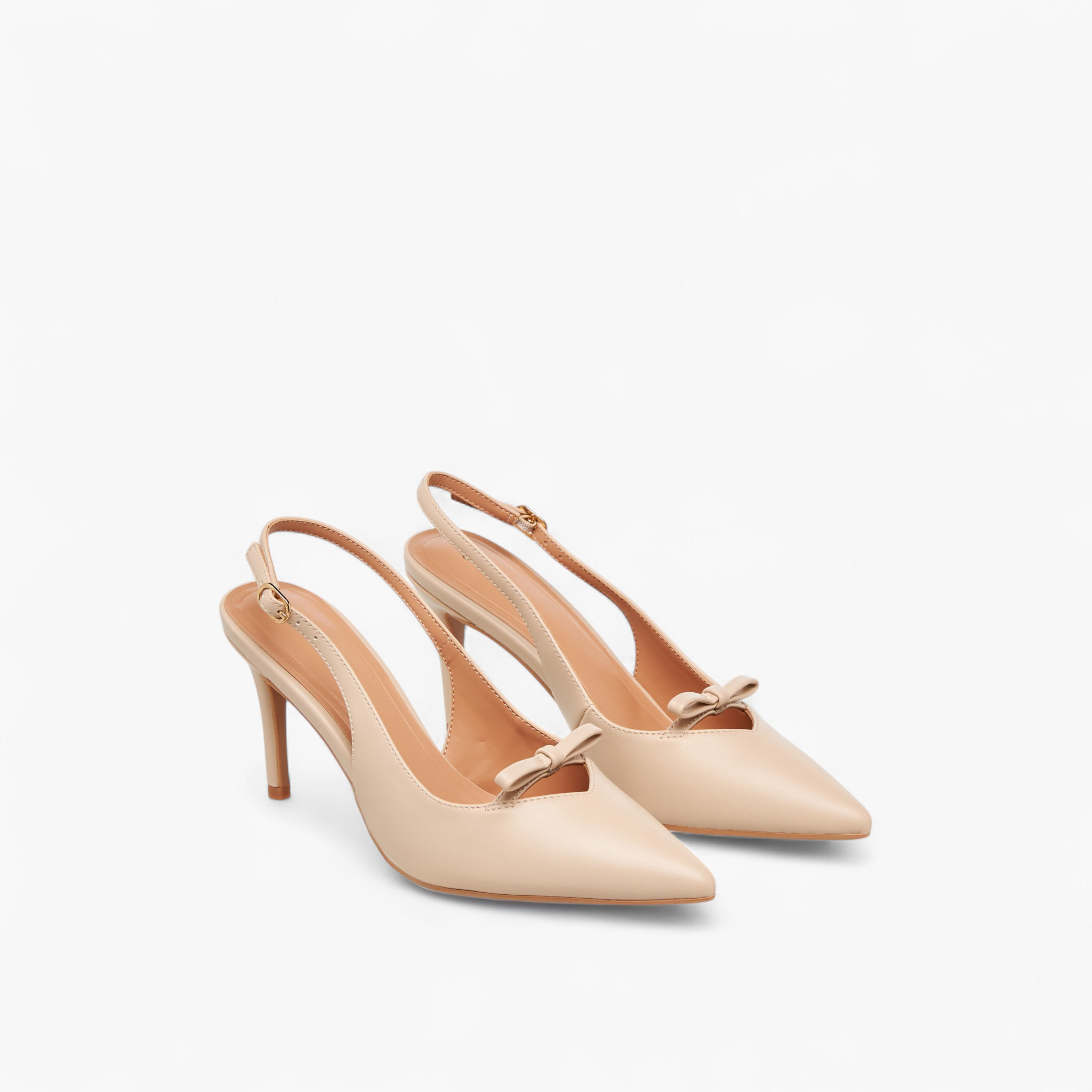 حذاء بمقدمة مدببة وزينة فيونكة وكعب رفيع للنساء من سيليست-women-shoes-heels-image-1