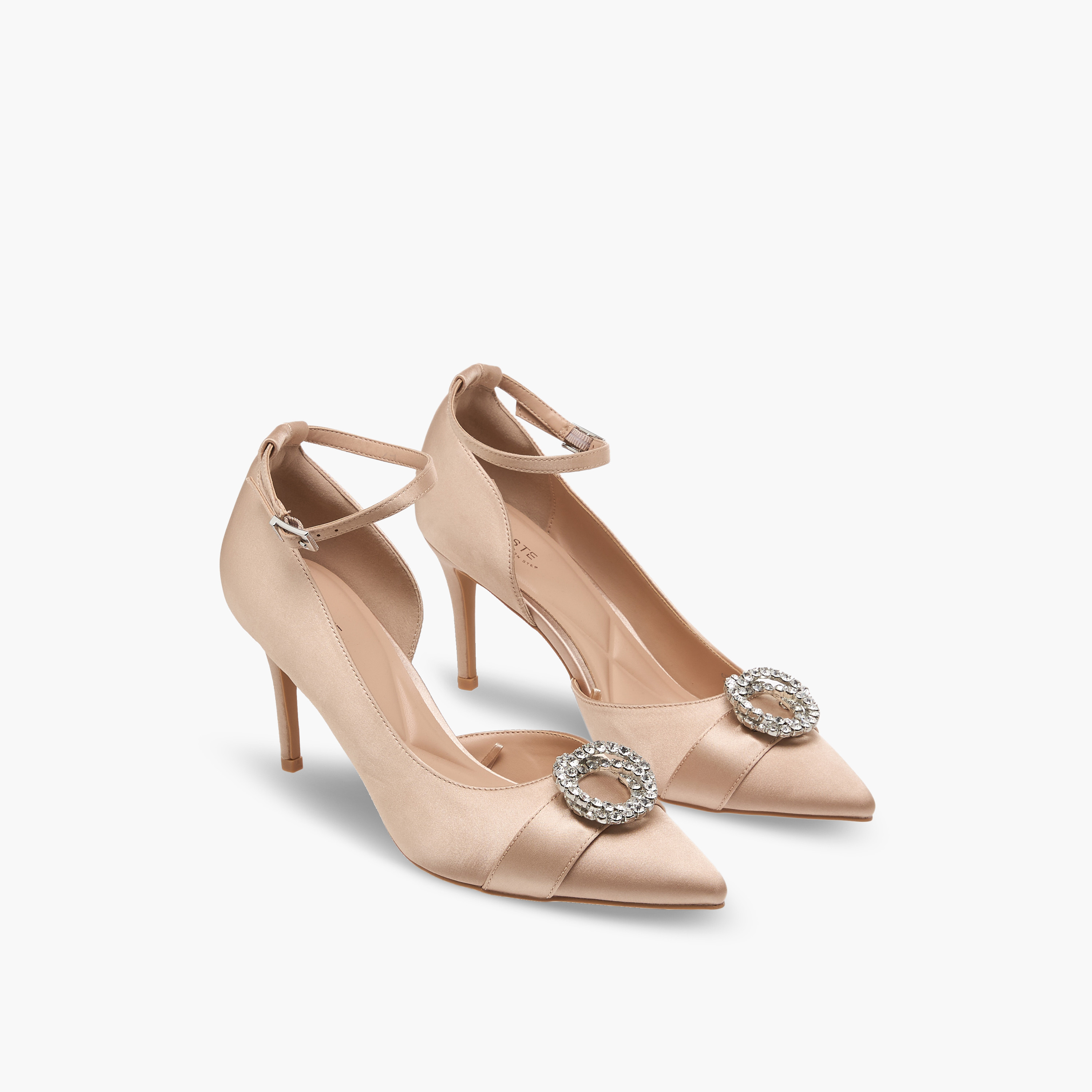 حذاء دورساي بكعب ستيليتو للنساء من سيليست-women-shoes-heels-image-1