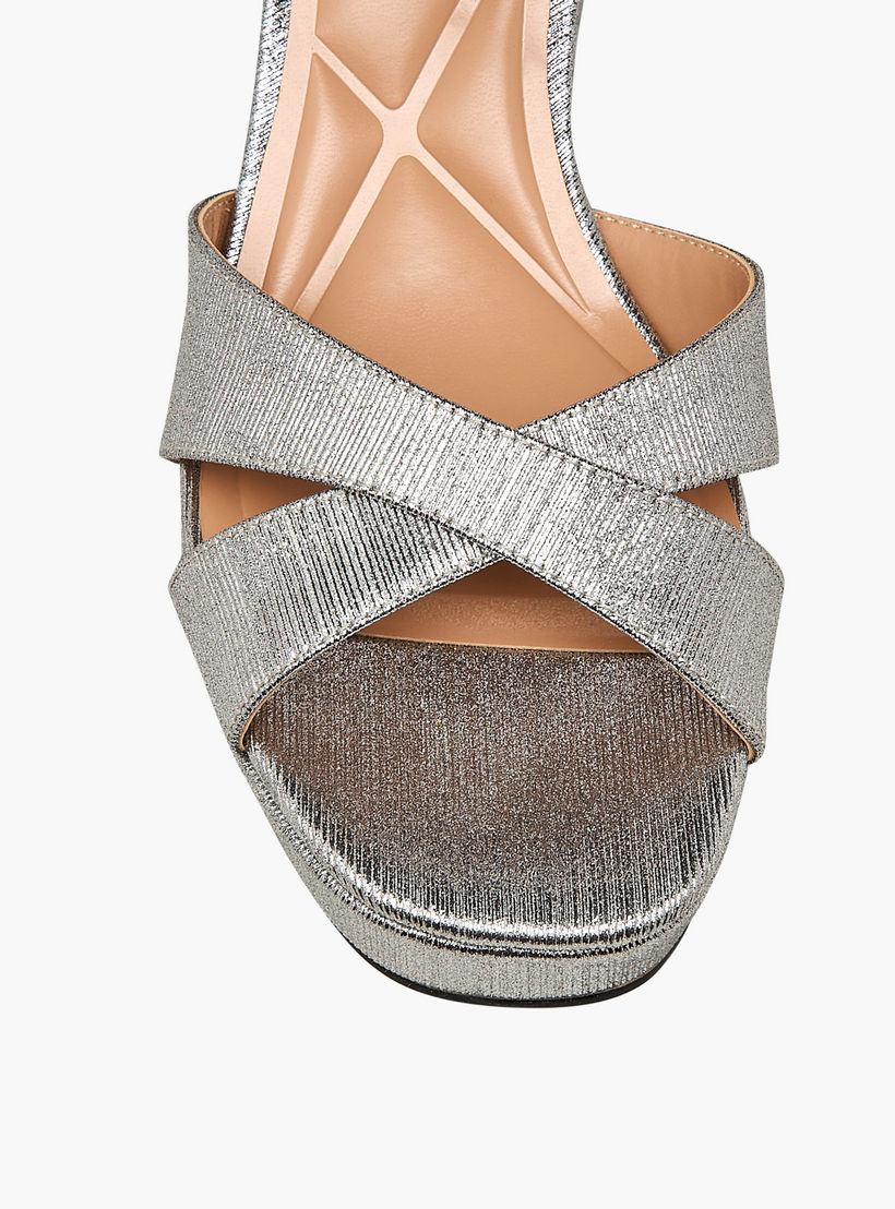 صندل بحزام كاحل وكعب سميك للنساء من سيليست-women-shoes-sandals-heeled-image-3