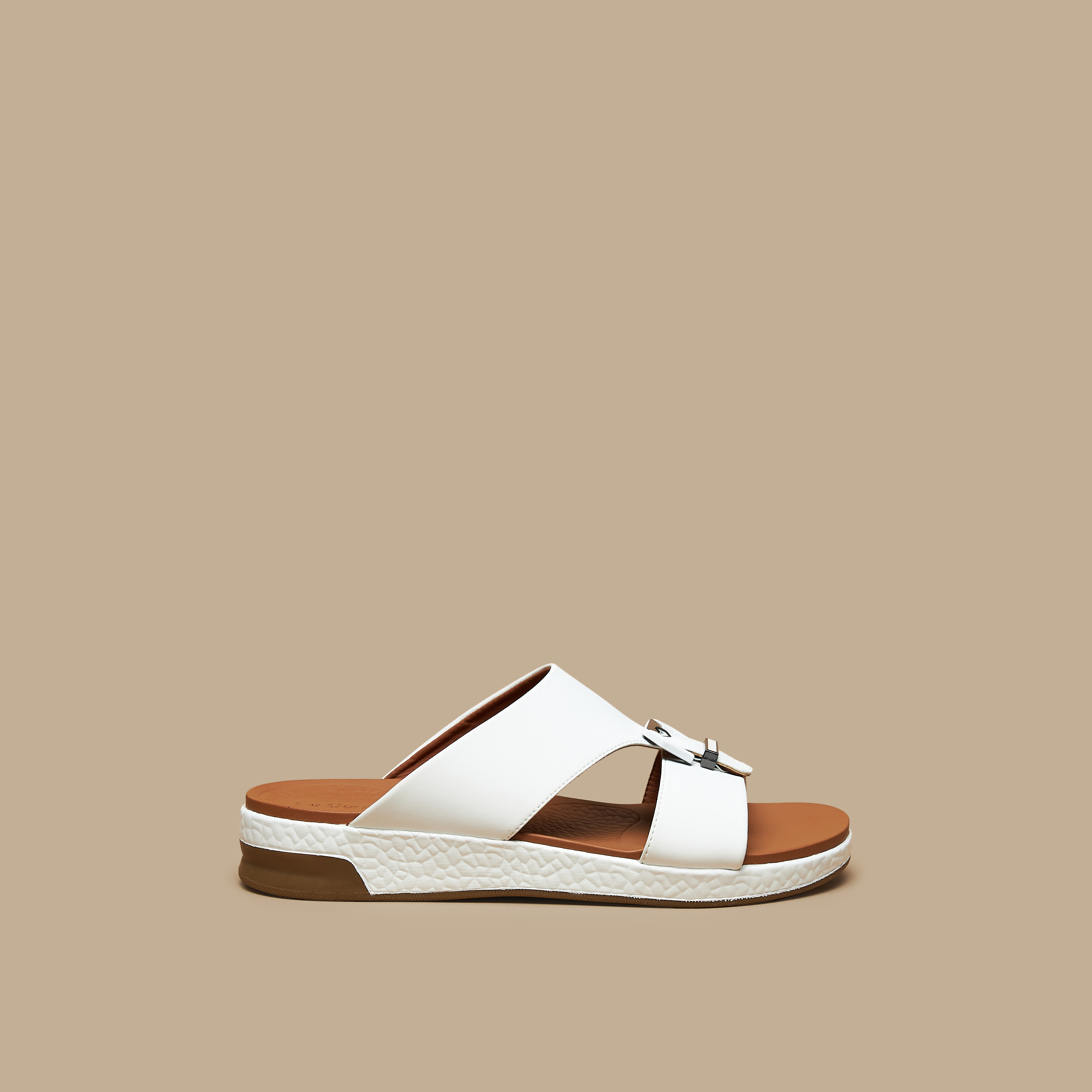 Shop Le Confort Cross Strap Slip-On Sandals Online | Splash UAE