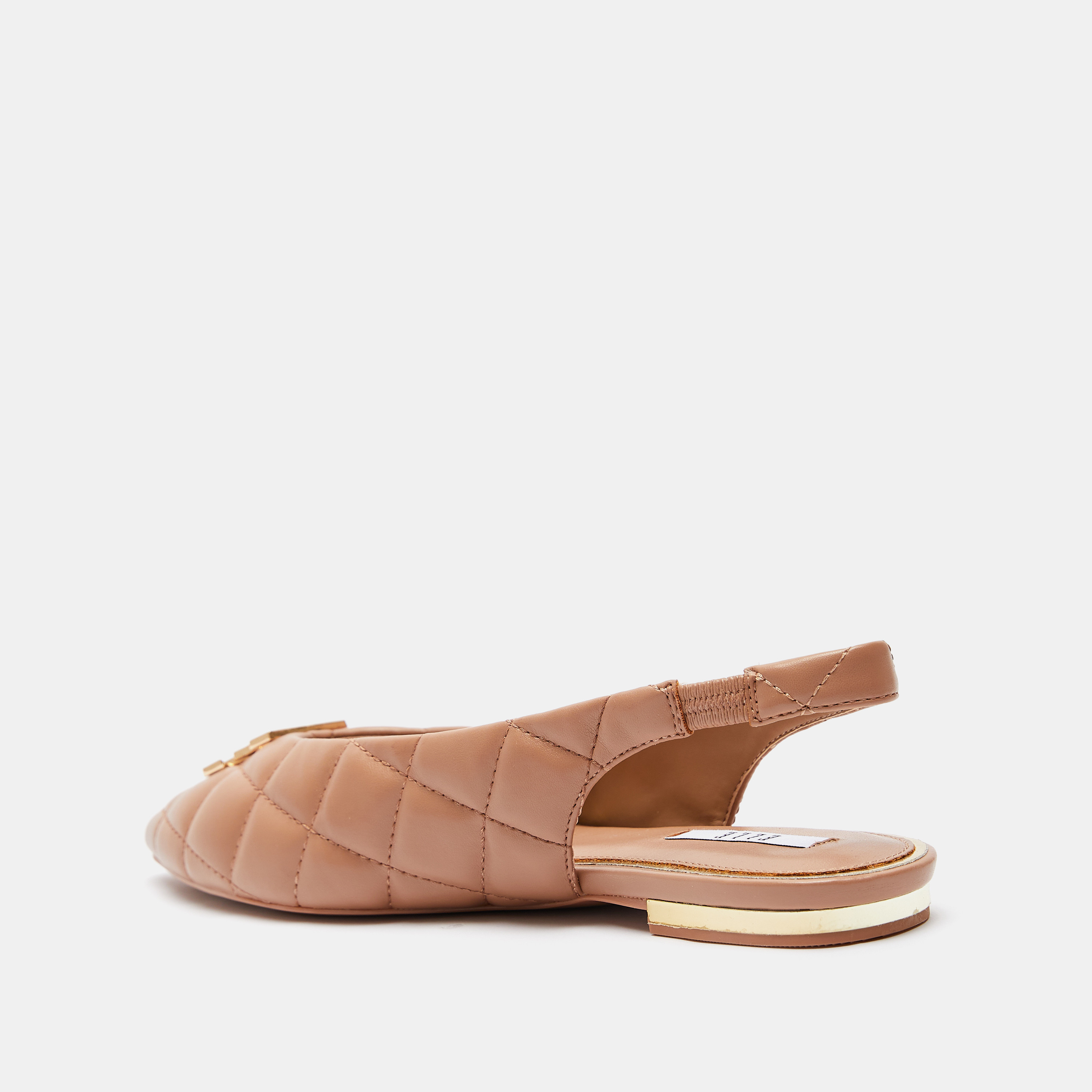 صندل نسائي سهل الارتداء مبطن بمقدمة مدببة-women-shoes-flats-sandals-image-3