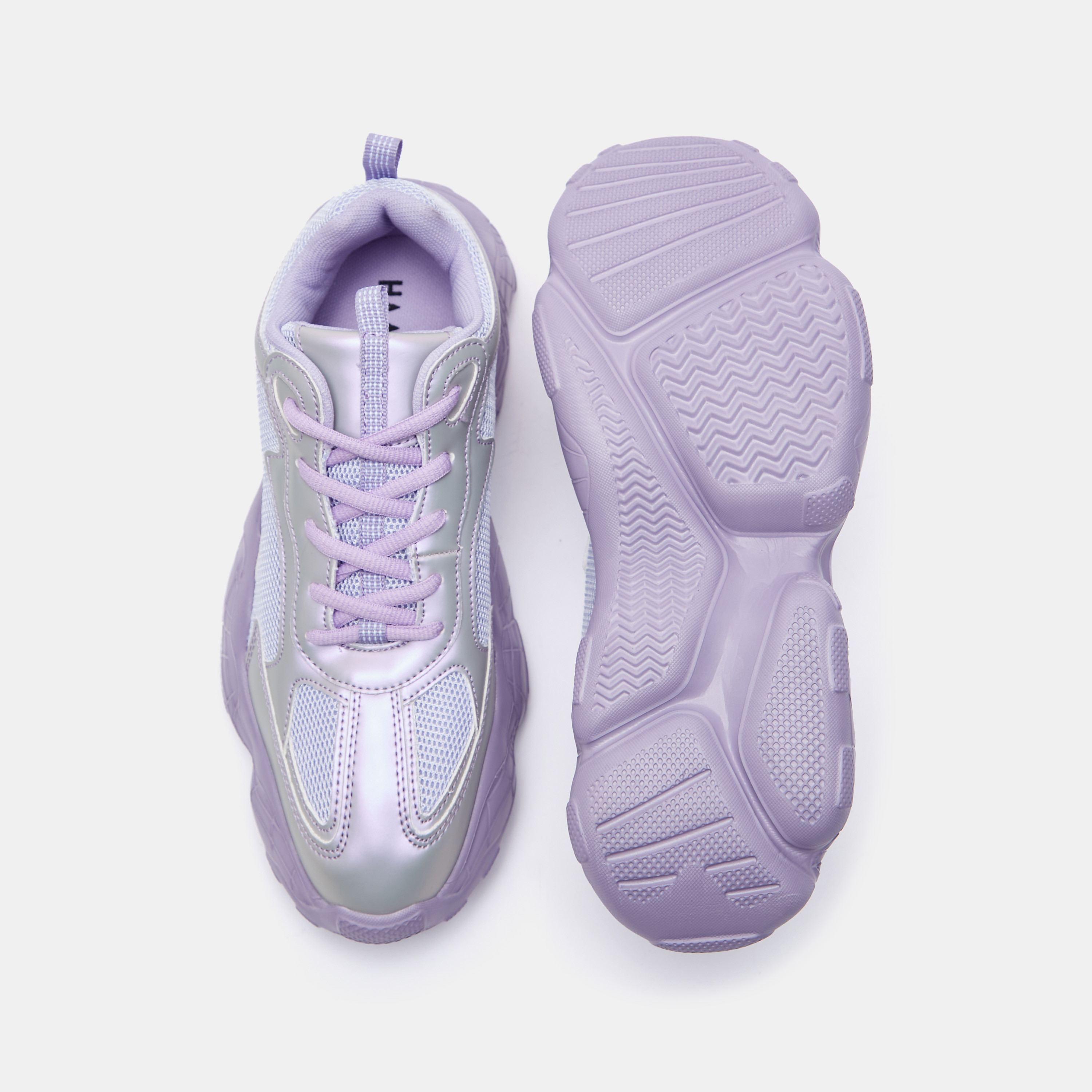حذاء سنيكرز بارز الملمس برباط إغلاق من هادانا-women-shoes-sneakers-image-5