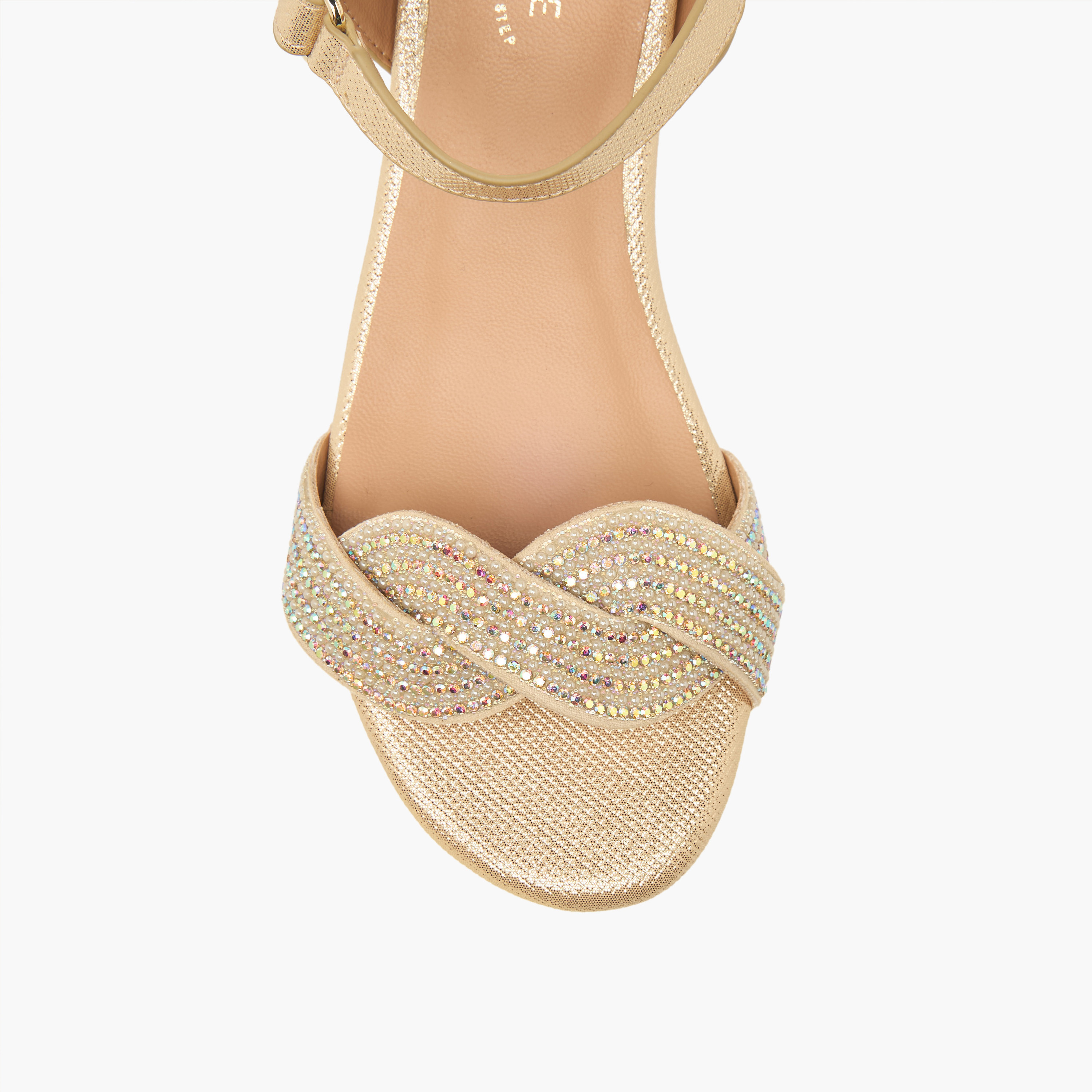 صندل مزين بكعب سميك للبنات من سيليست-girls-shoes-sandals-image-4