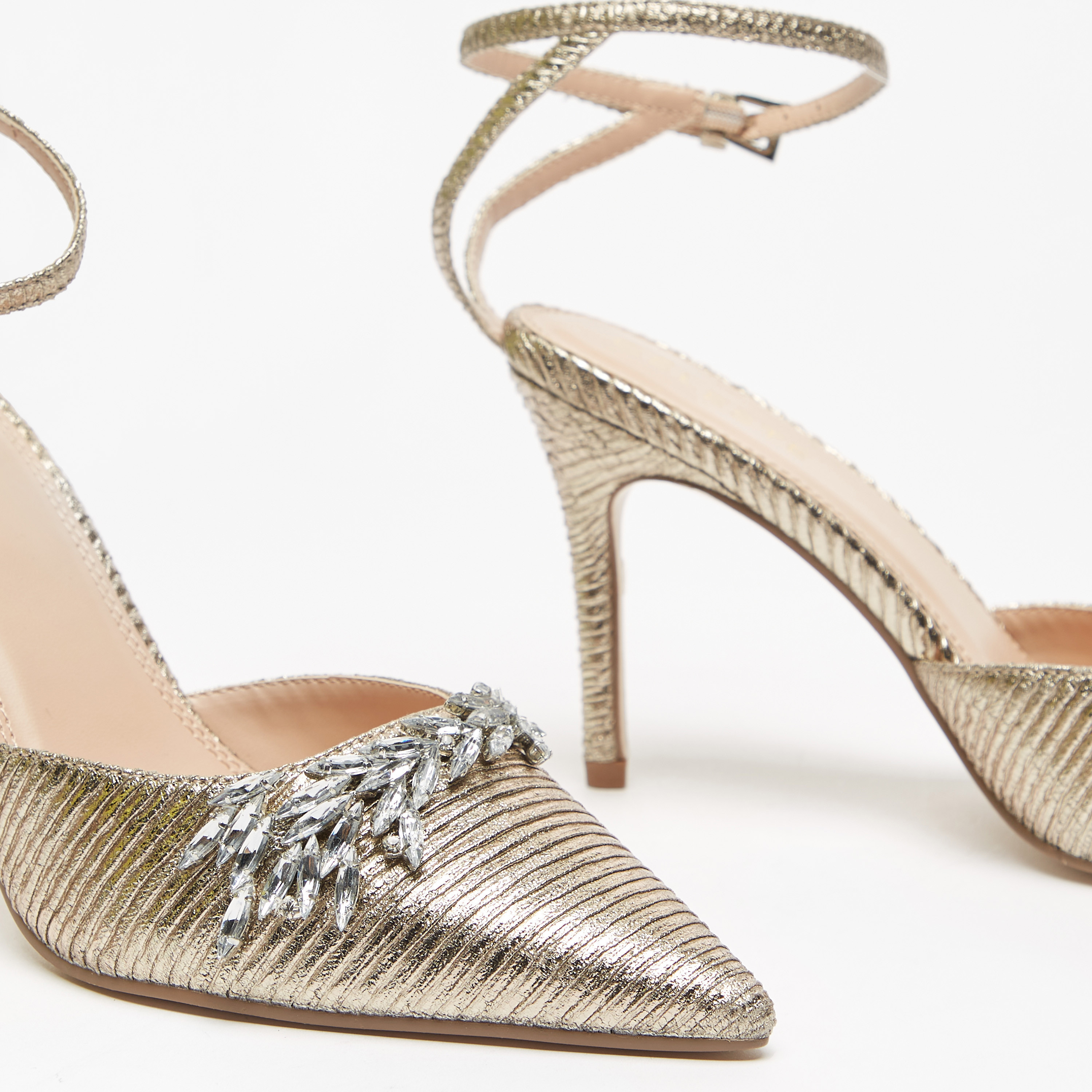 صندل مزين بكعب ستيليتو وإبزيم إغلاق للنساء من سيليست-women-shoes-heels-image-10