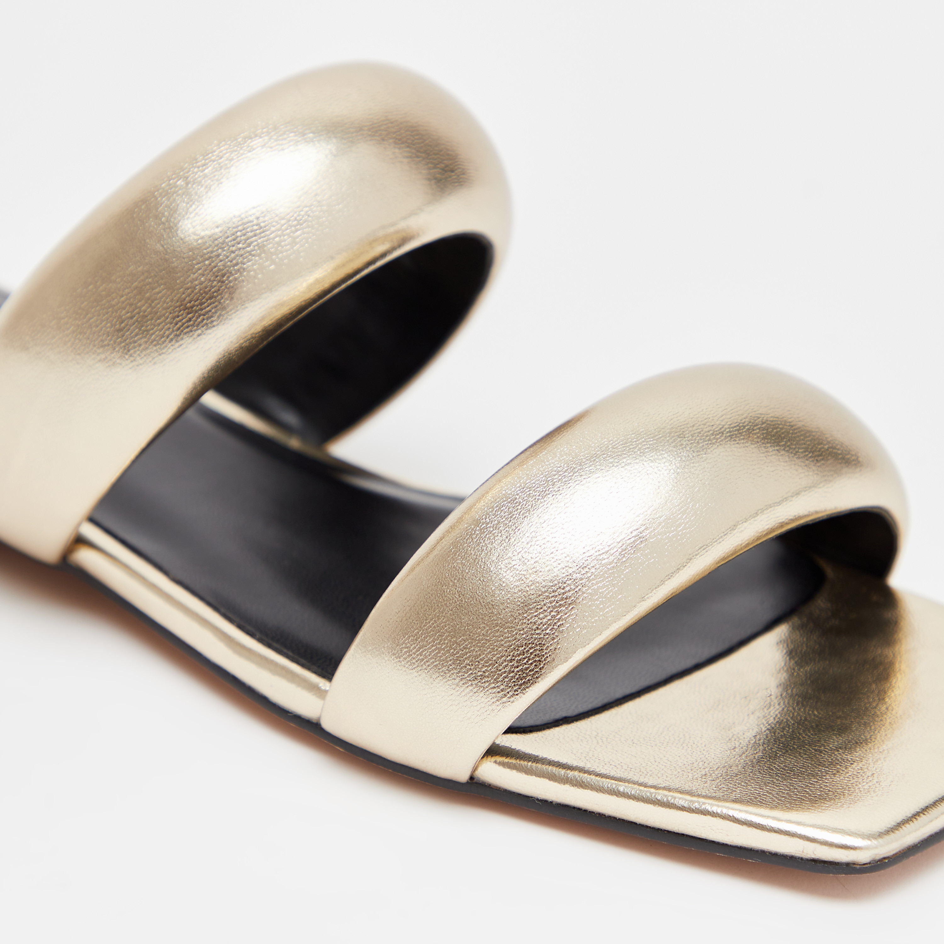 صندل خفيف سادة سهل الارتداء من هادانا-women-shoes-flats-sandals-image-3