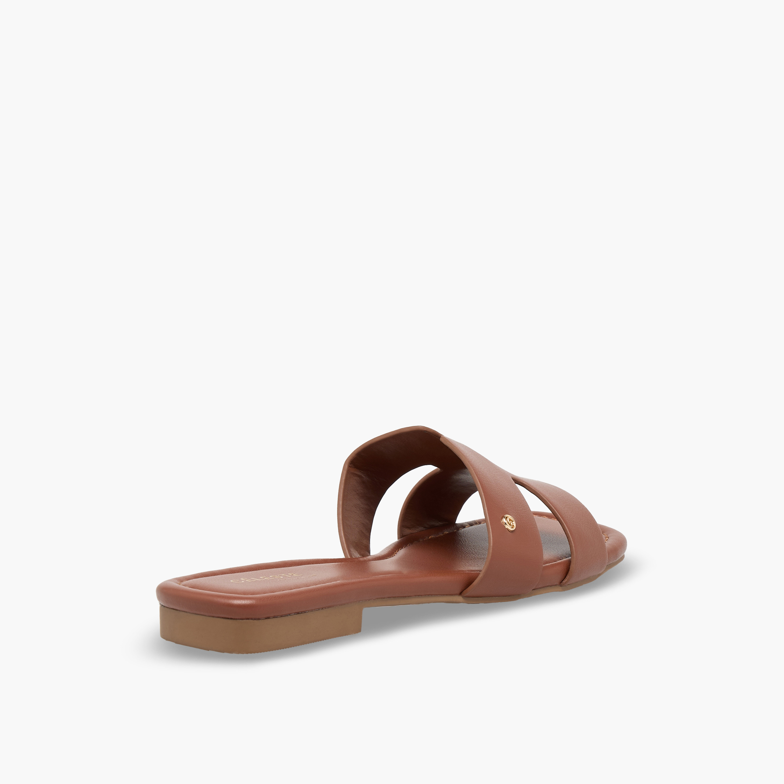 صندل نسائي بتصميم مفرغ وأنيق من سيليست-women-shoes-sandals-flats-image-6