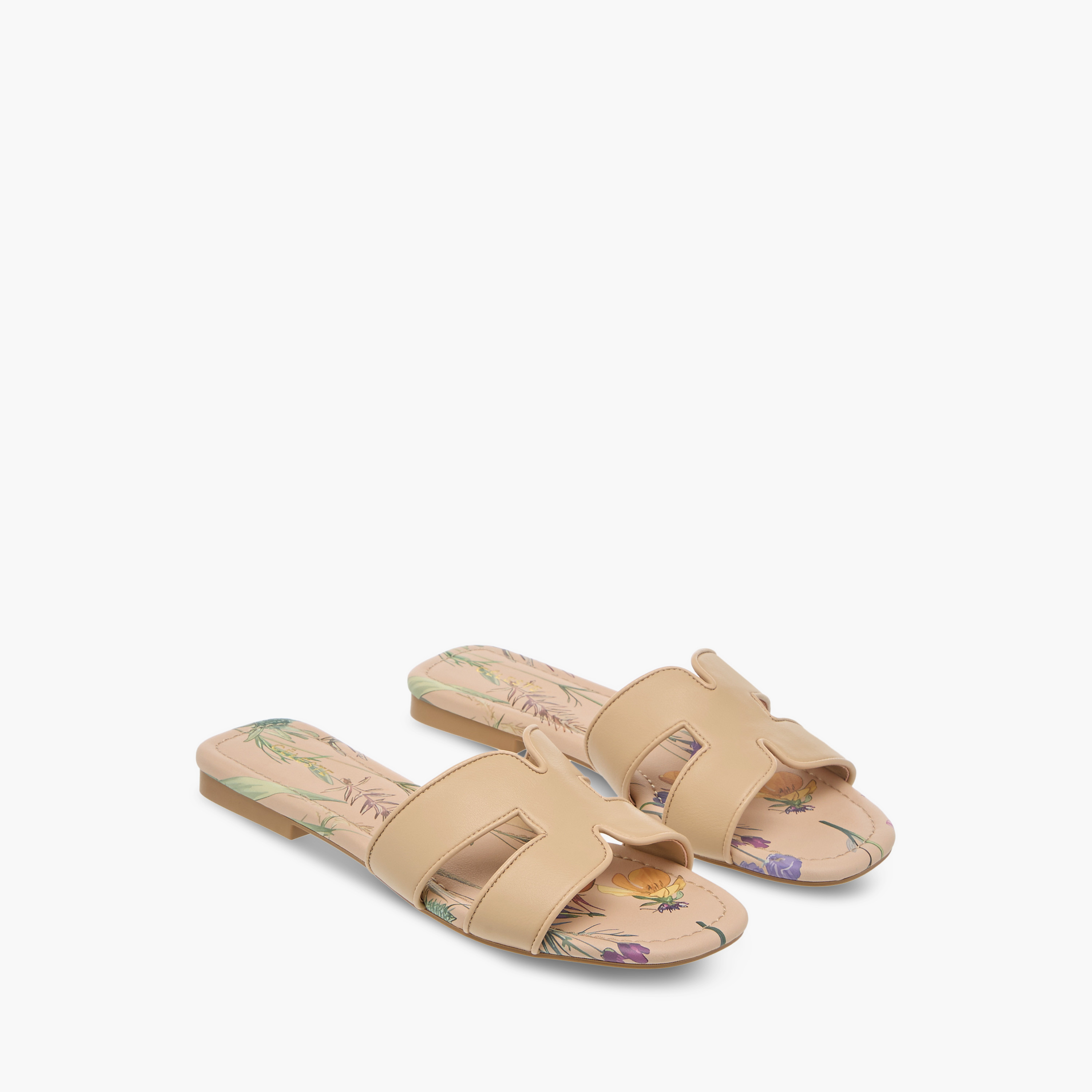 صندل بطبعات أزهار وسهل الإغلاق للنساء من سيليست-women-shoes-flats-sandals-image-1