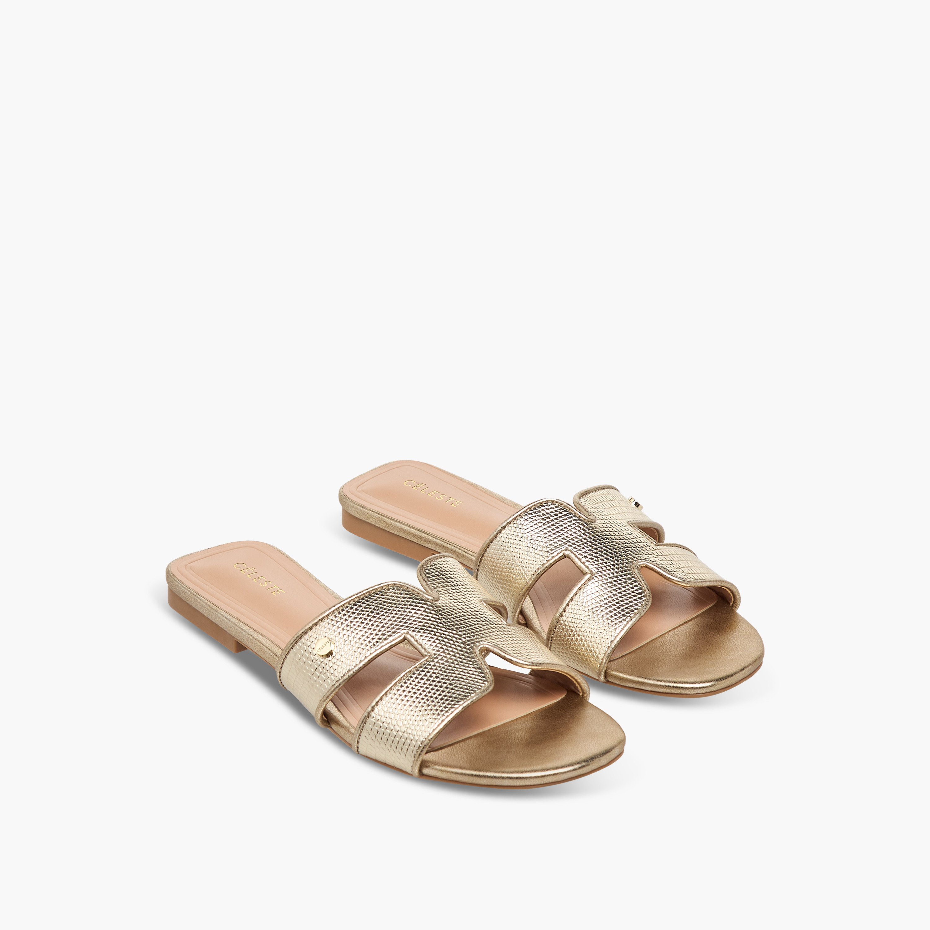 صندل مسطح سهل الارتداء بارز الملمس للنساء من سيليست-women-shoes-flats-sandals-image-1