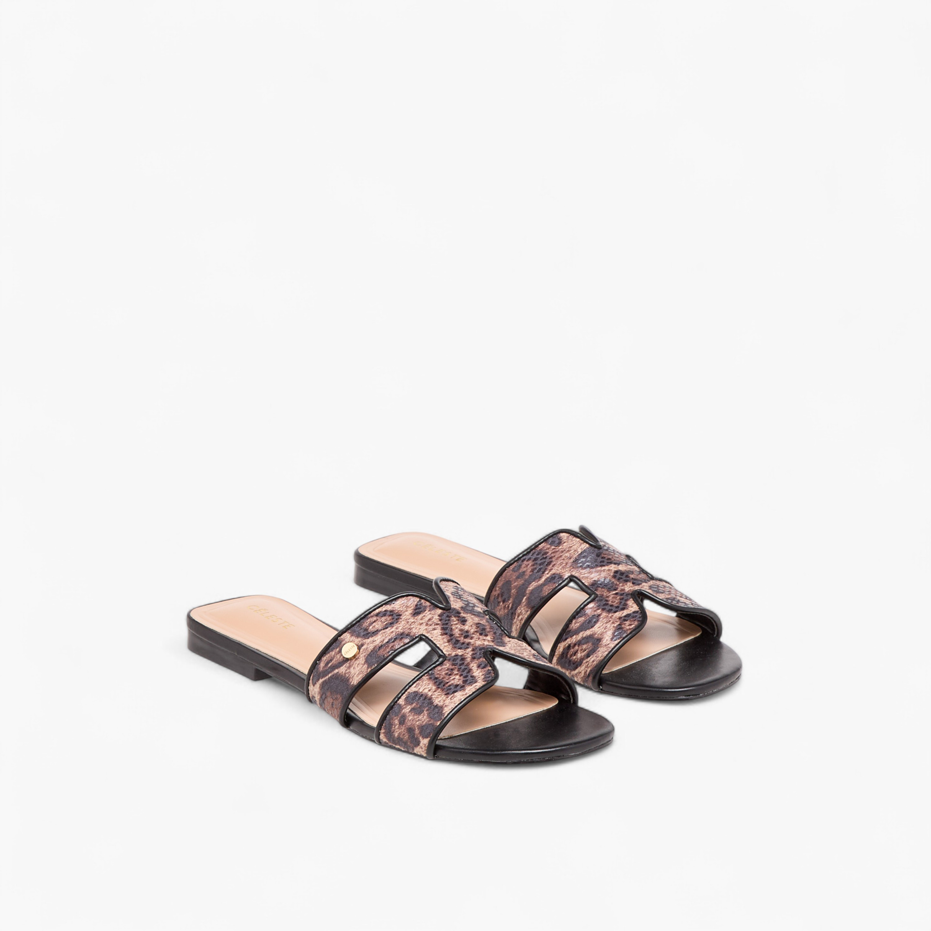 صندل مسطح سهل الارتداء بطبعات جلد حيوان للنساء من سيليست-women-shoes-flats-sandals-image-1