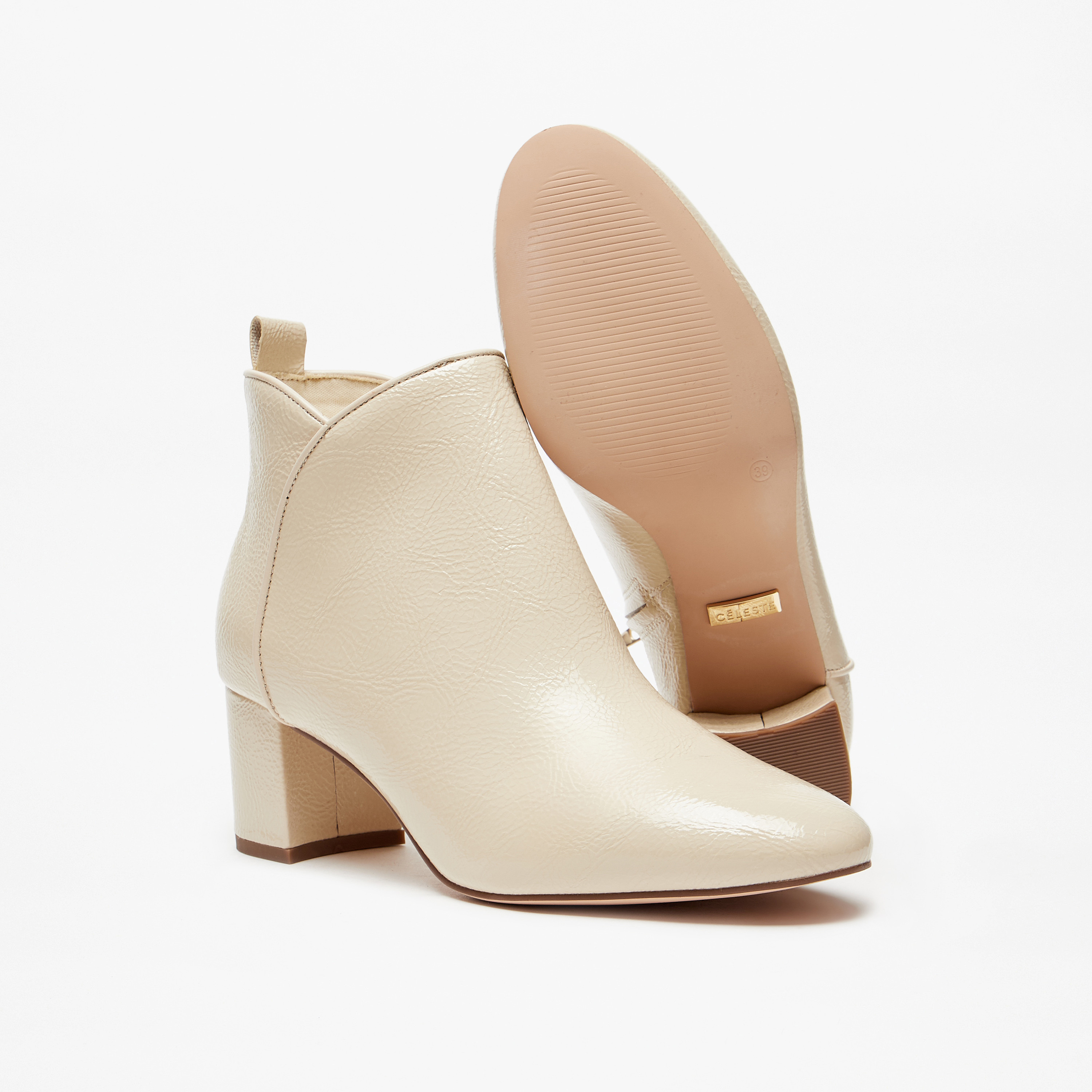 بوت سادة بطول الكاحل وسحّاب إغلاق وكعب عريض للنساء من سيليست-women-shoes-boots-image-9