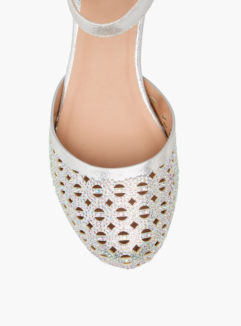 صندل مزين بكعب سميك للبنات من سيليست-girls-shoes-sandals-image-4