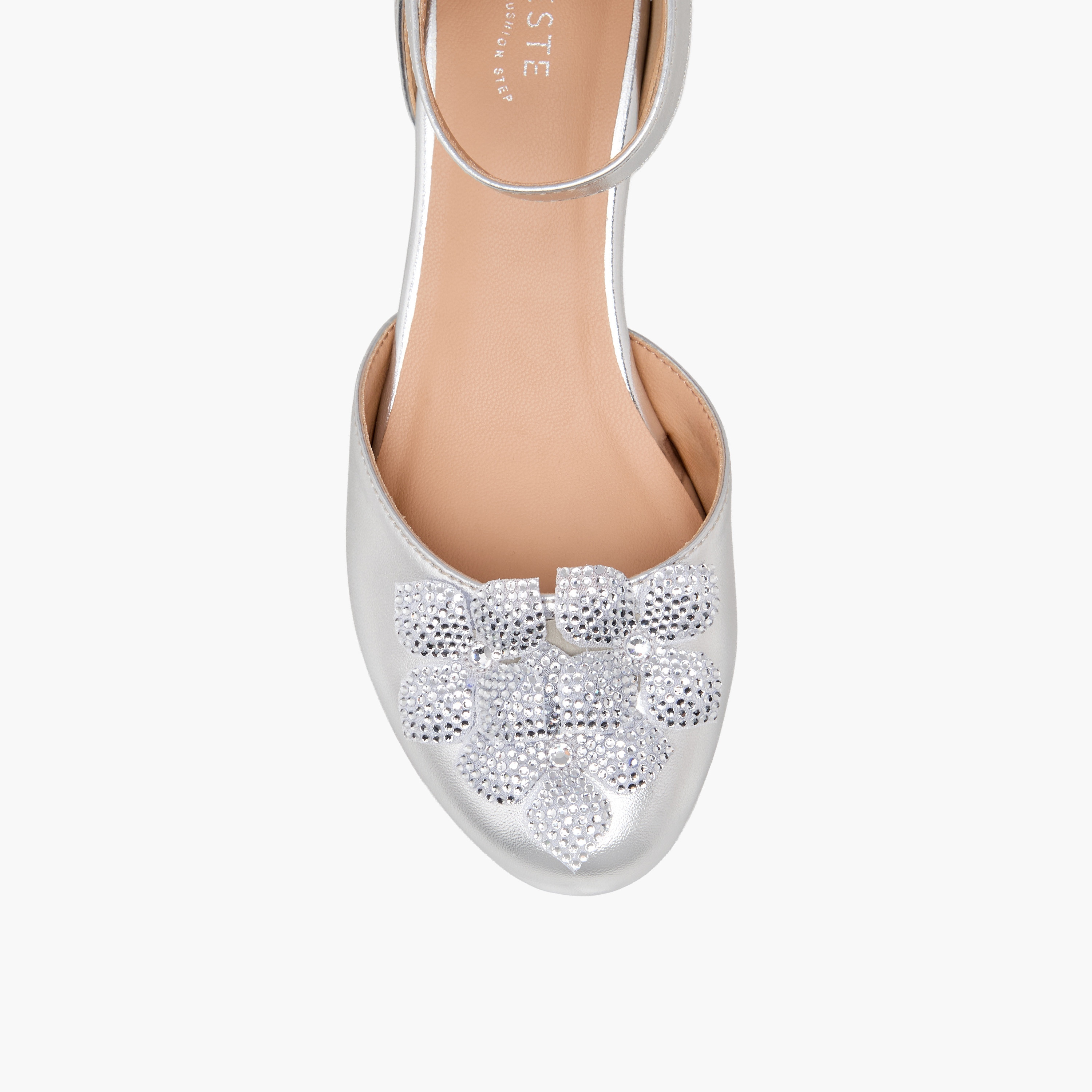 حذاء مزين بالزهور للبنات من سيلست-girls-shoes-sandals-image-3