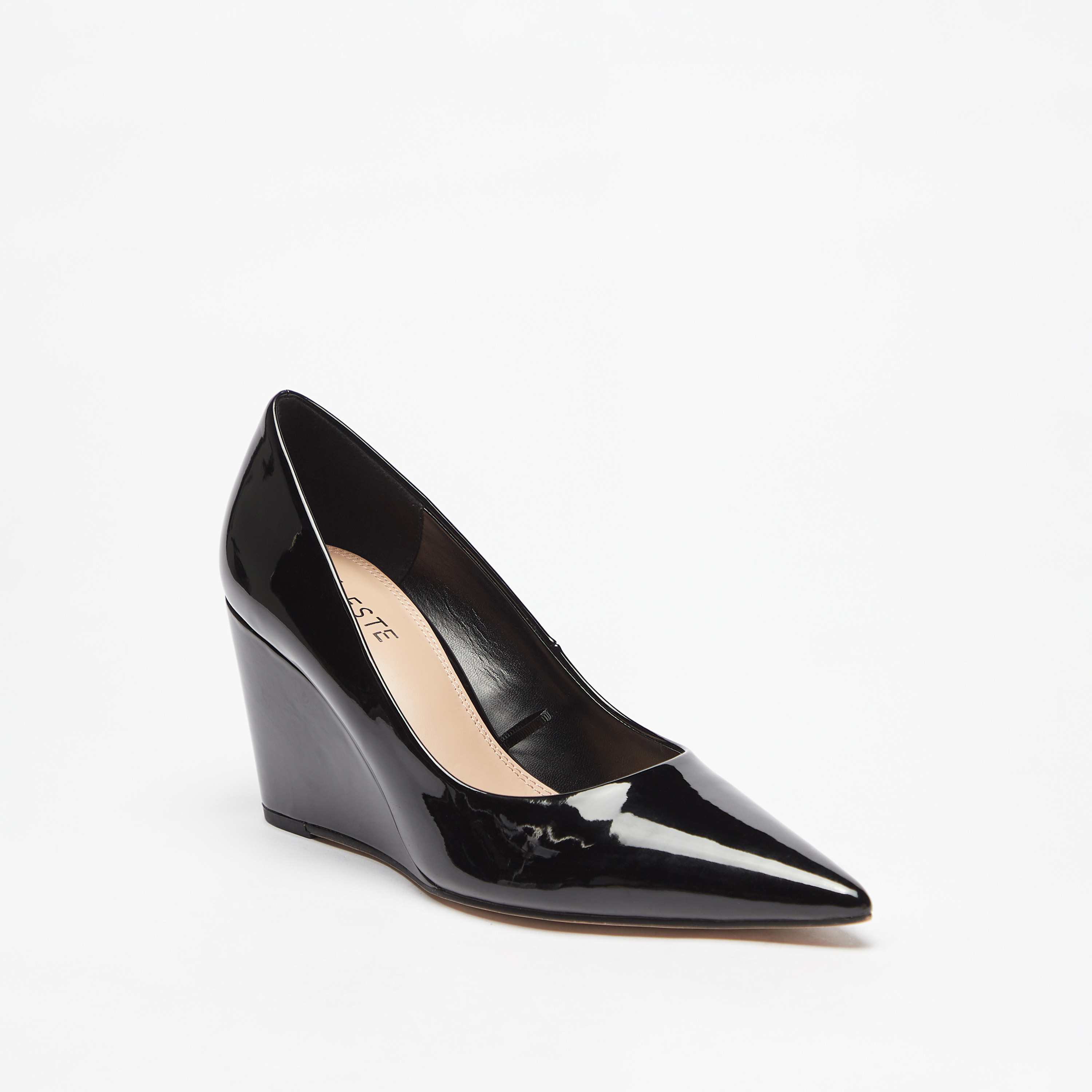 Pointed wedge hot sale