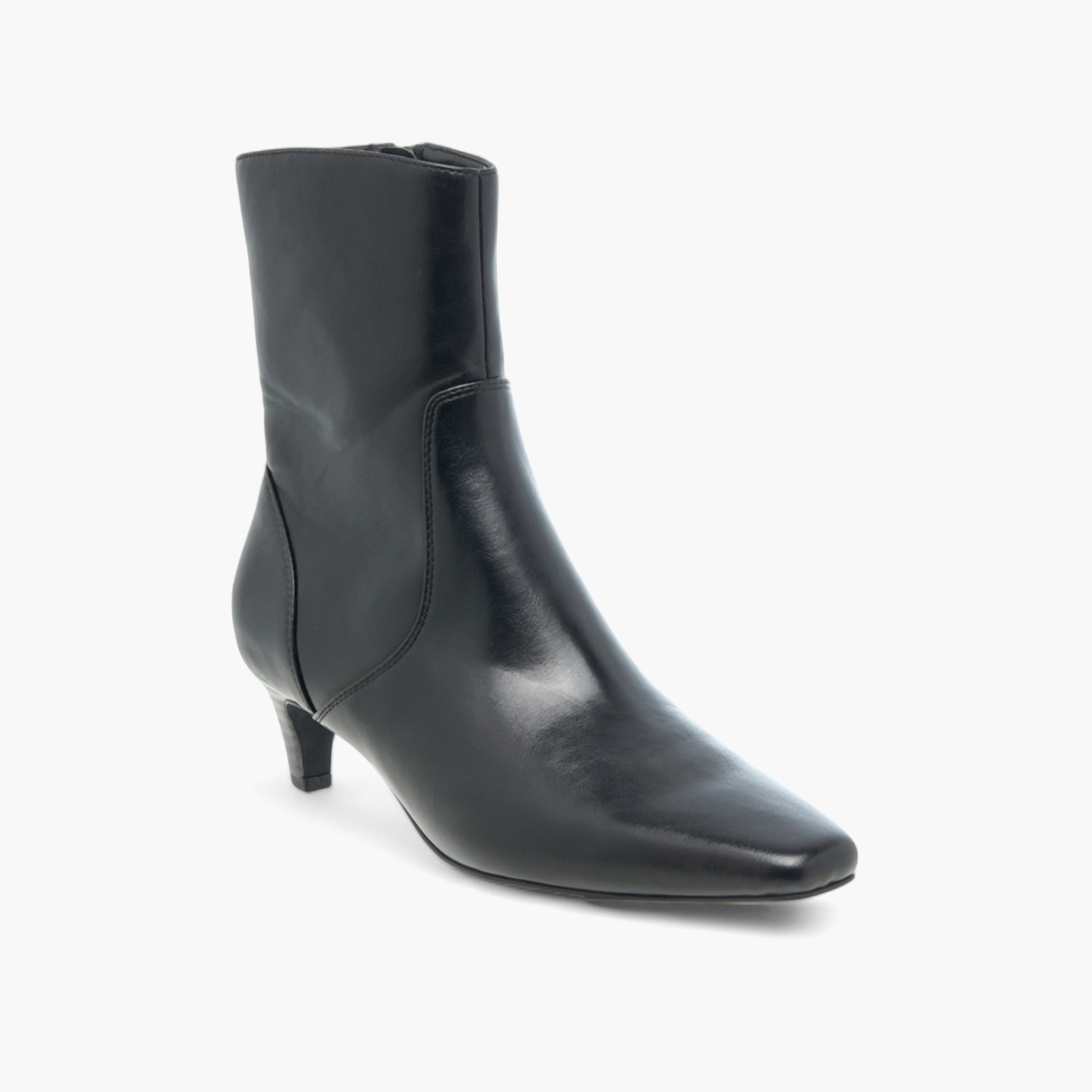 بوت سادة بطول الكاحل وسحّاب إغلاق وكعب صغير للنساء من سيليست-women-shoes-boots-image-2