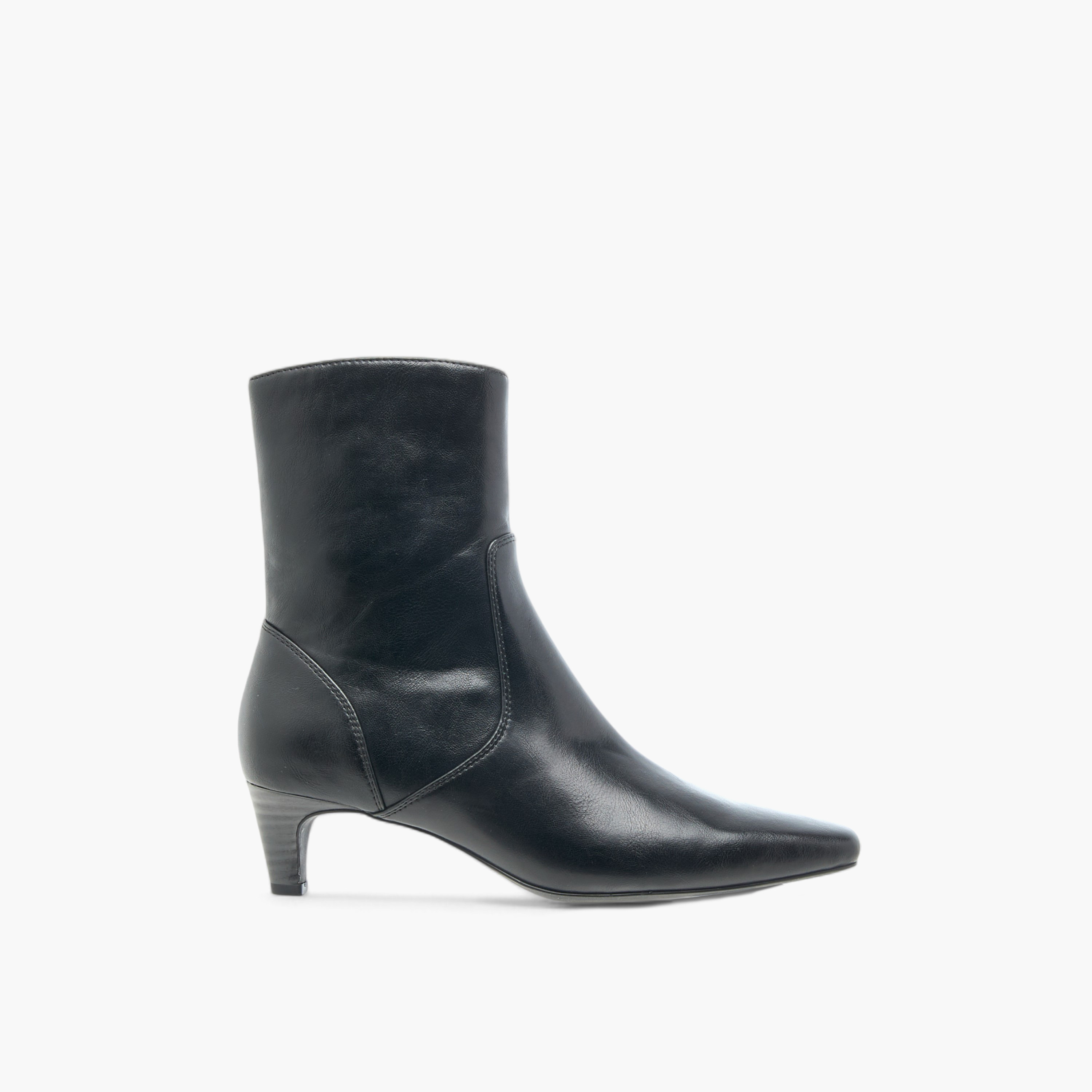 بوت سادة بطول الكاحل وسحّاب إغلاق وكعب صغير للنساء من سيليست-women-shoes-boots-image-3