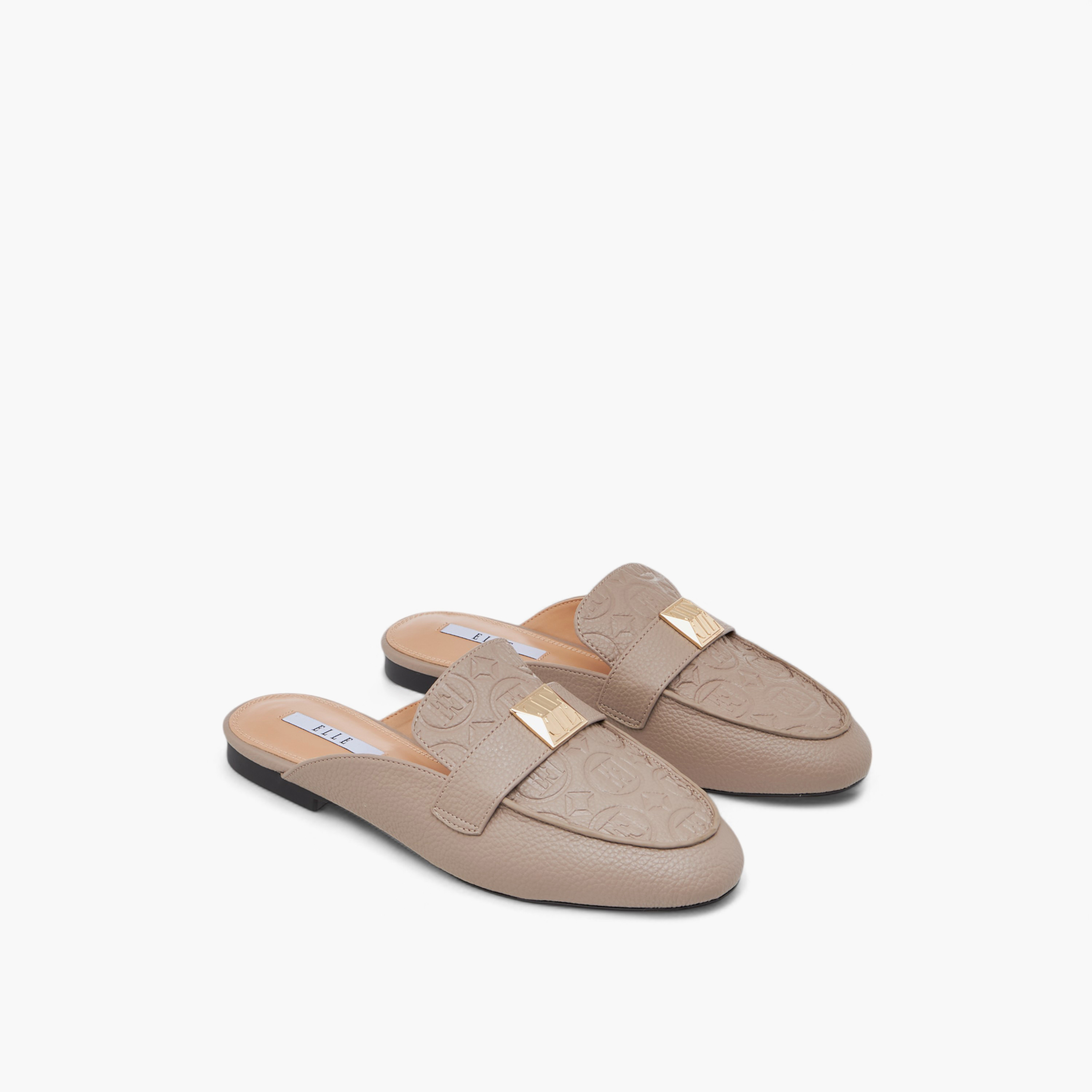 حذاء ميول سهل الارتداء بزينة ميتال ونقوش للنساء من إيل-women-shoes-flats-mules-image-6